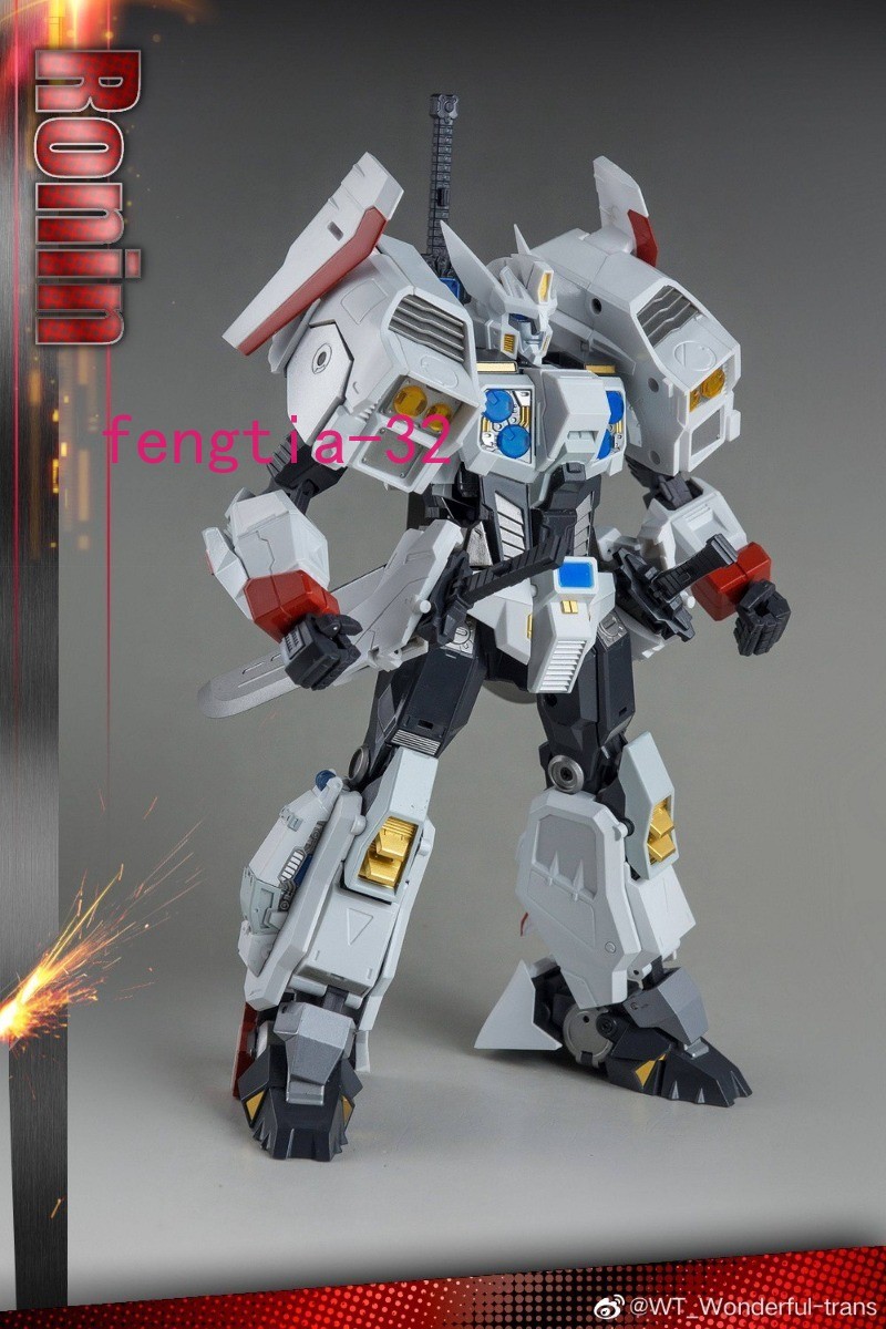 New In Stock Wonderful-Trans WT01 White Ronin Drift Transforms Action Figure Toy