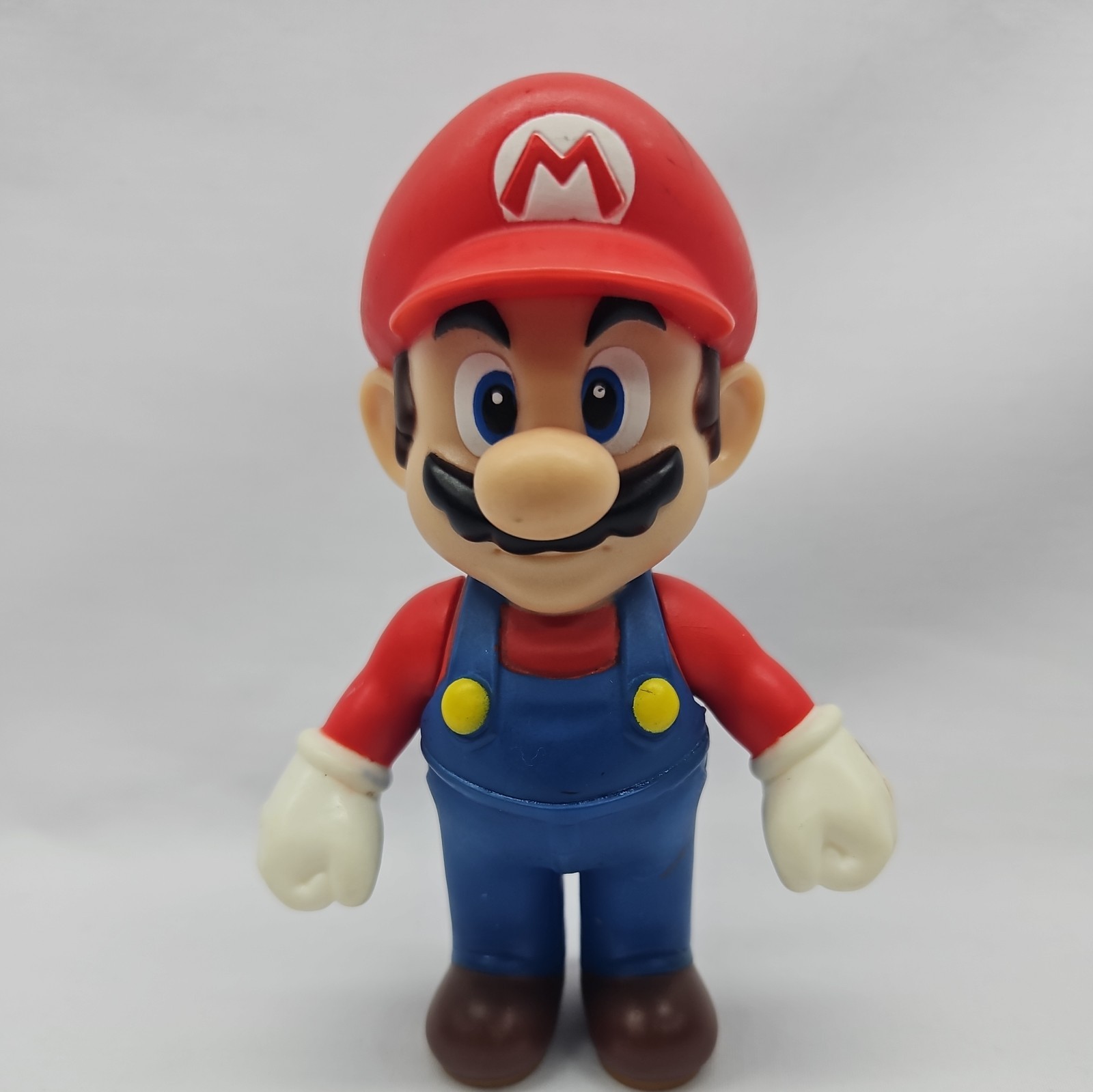 Nintendo Mario 4.5&Prime; action figure Arms Move Video Game Char Super Mario World
