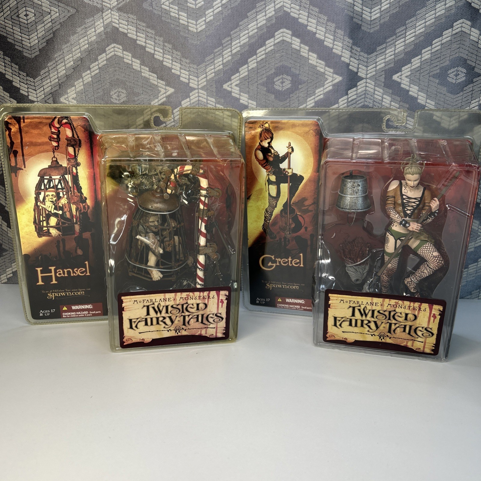 McFarlane Monsters Twisted Fairy Tales Series 4 Hansel & Gretel Set of 2 Figures