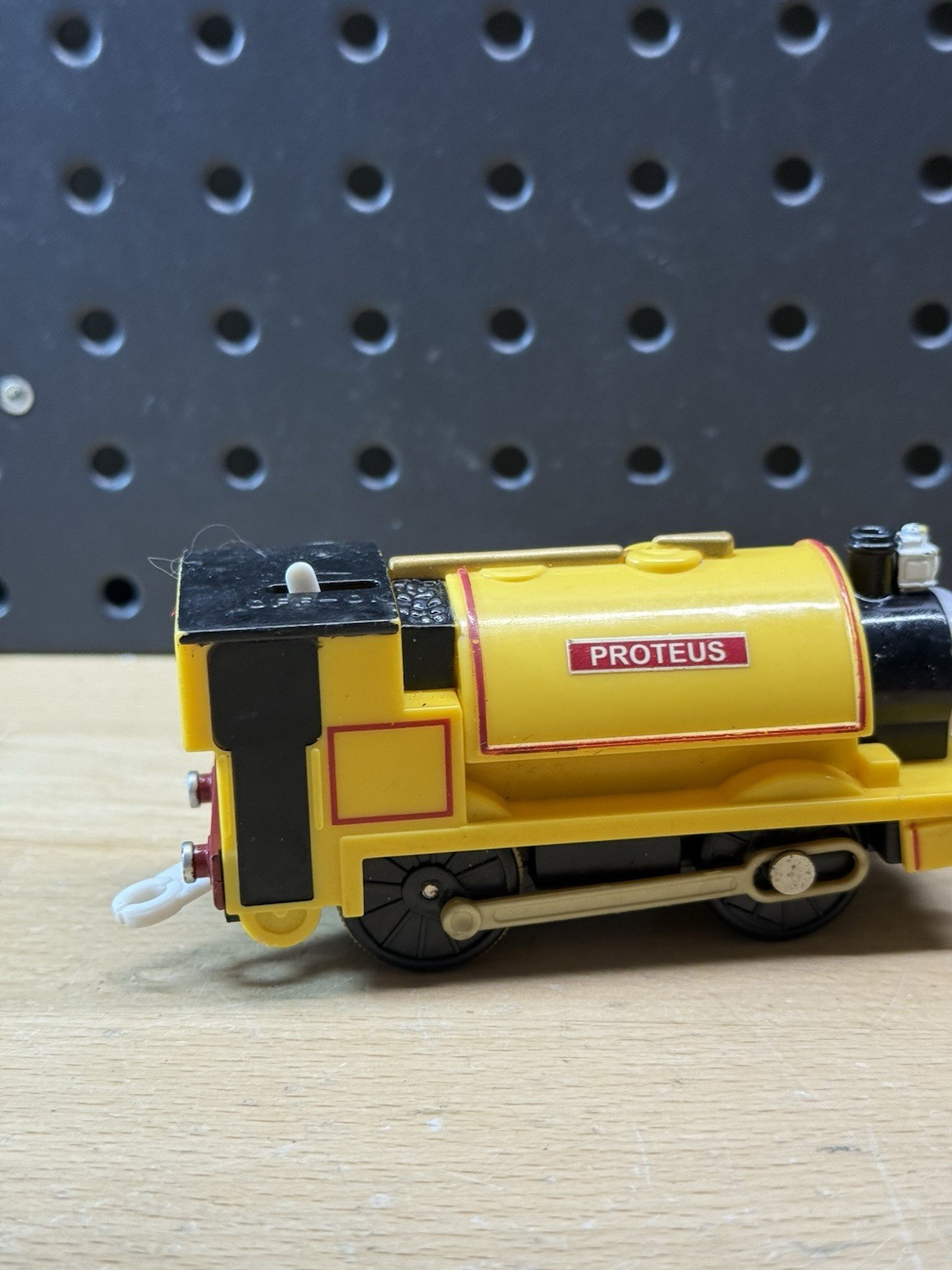 Thomas & Friends Trackmaster Motorized Train Proteus Engine