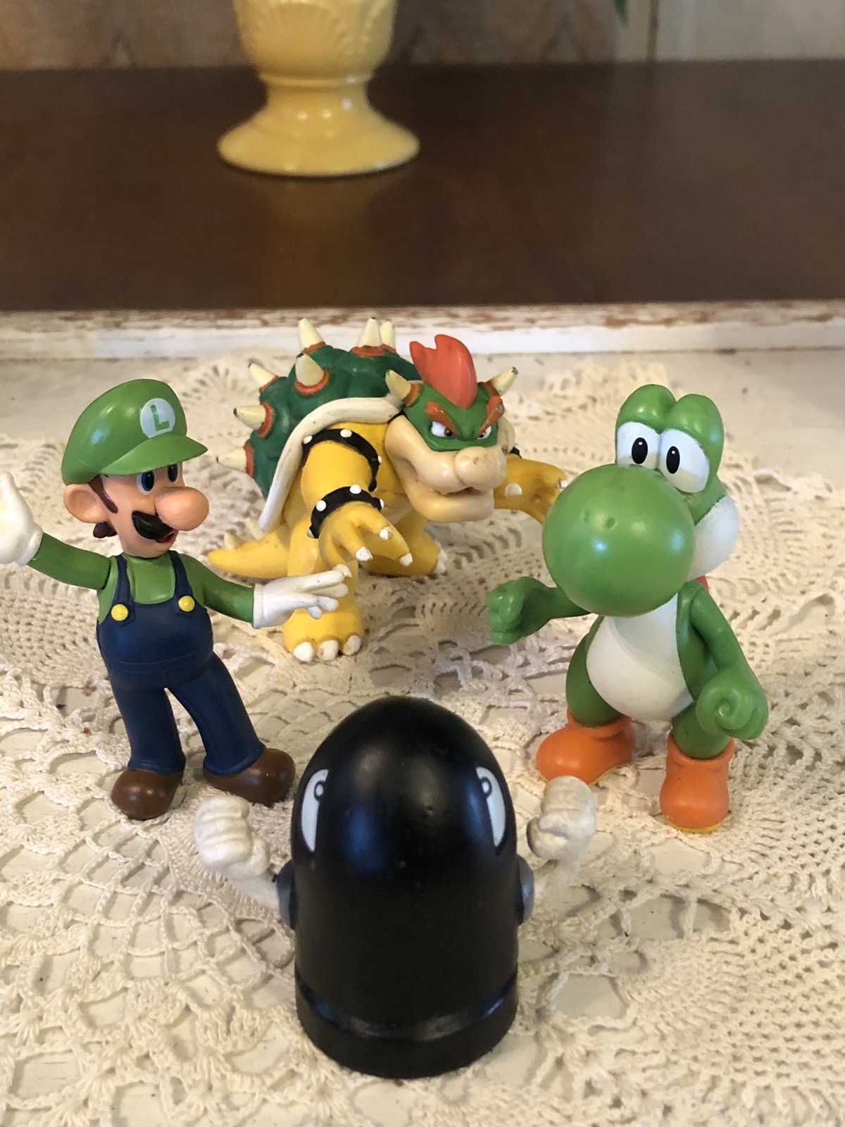 Super Mario Jakks Pacific 4 Figures Yoshi Luigi Bowser Bullet Bill Collectible