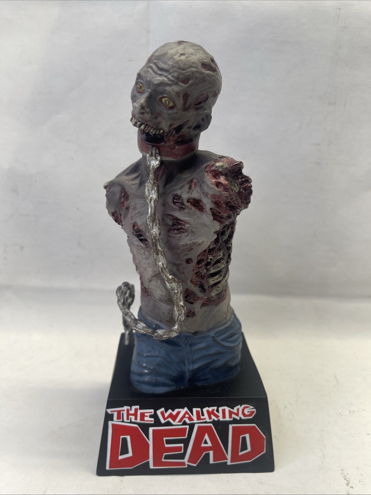 Skybound The Walking Dead Michonne&rsquo;s Pet Zombie Vinyl Bust Bank. Free Shipping!!