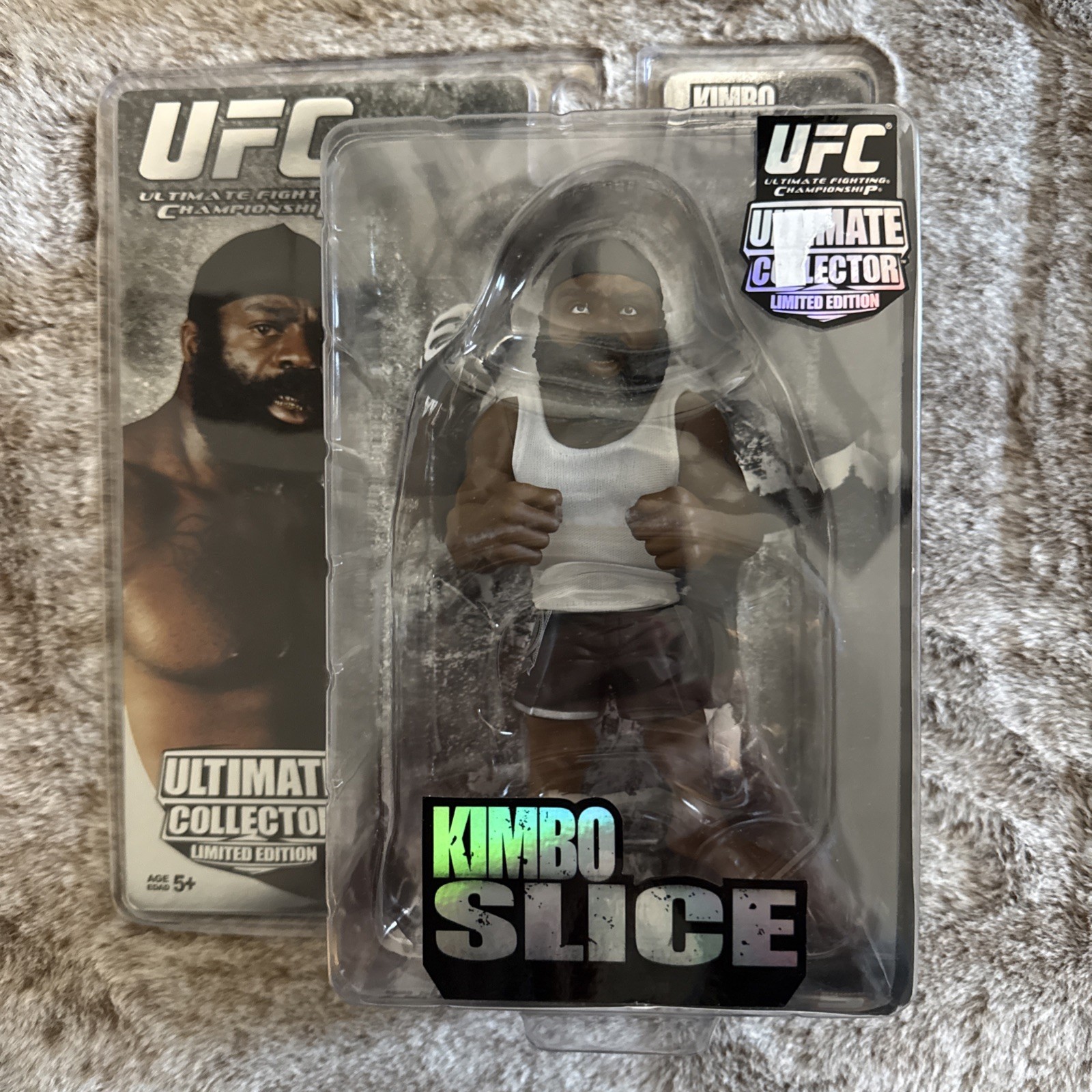 Round 5 Kimbo Slice UFC Ultimate Collector #1778/3000 Rare Limited Ed