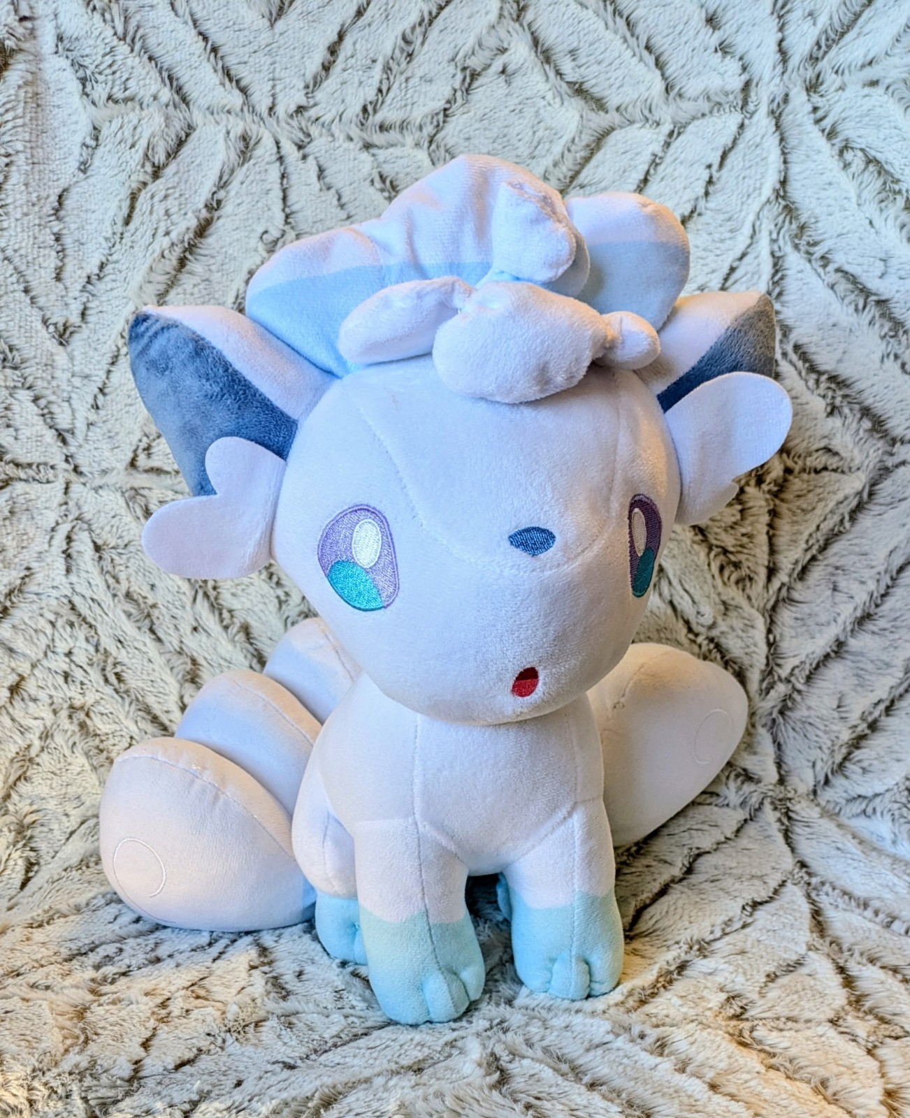 Pokemon Center Original Plush Alolan Vulpix 8.26&Prime; Stuffed Plushie