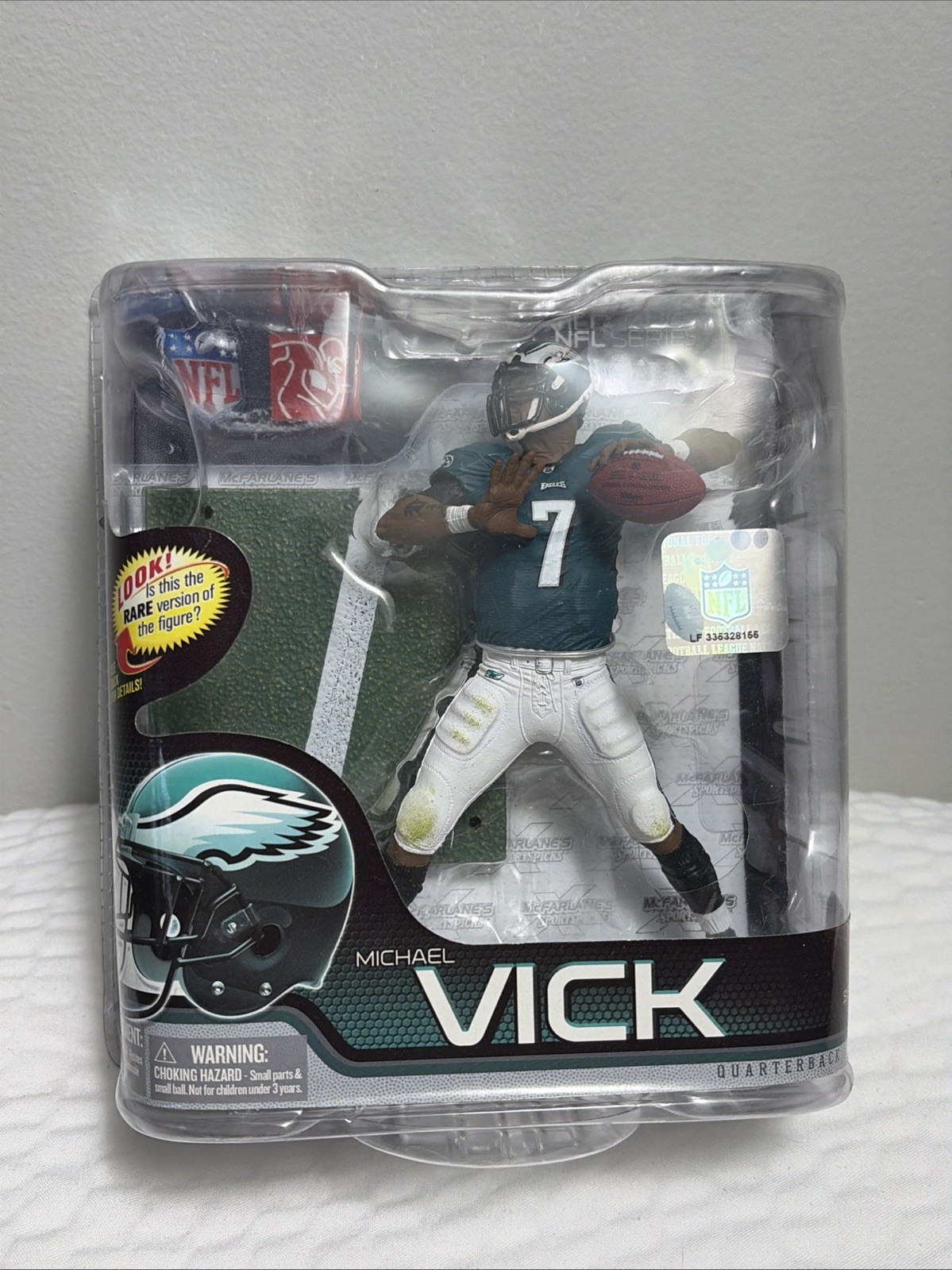 McFarlane 2011 Michael Vick Philadelphia Eagles Collectible Figure