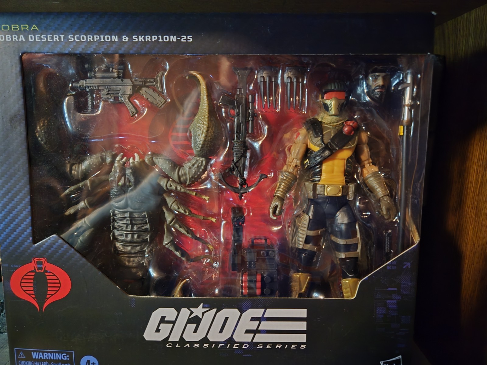 G.I. Joe Classified Series #180 Cobra Desert Scorpion & SKRP10N-25 Hasbro