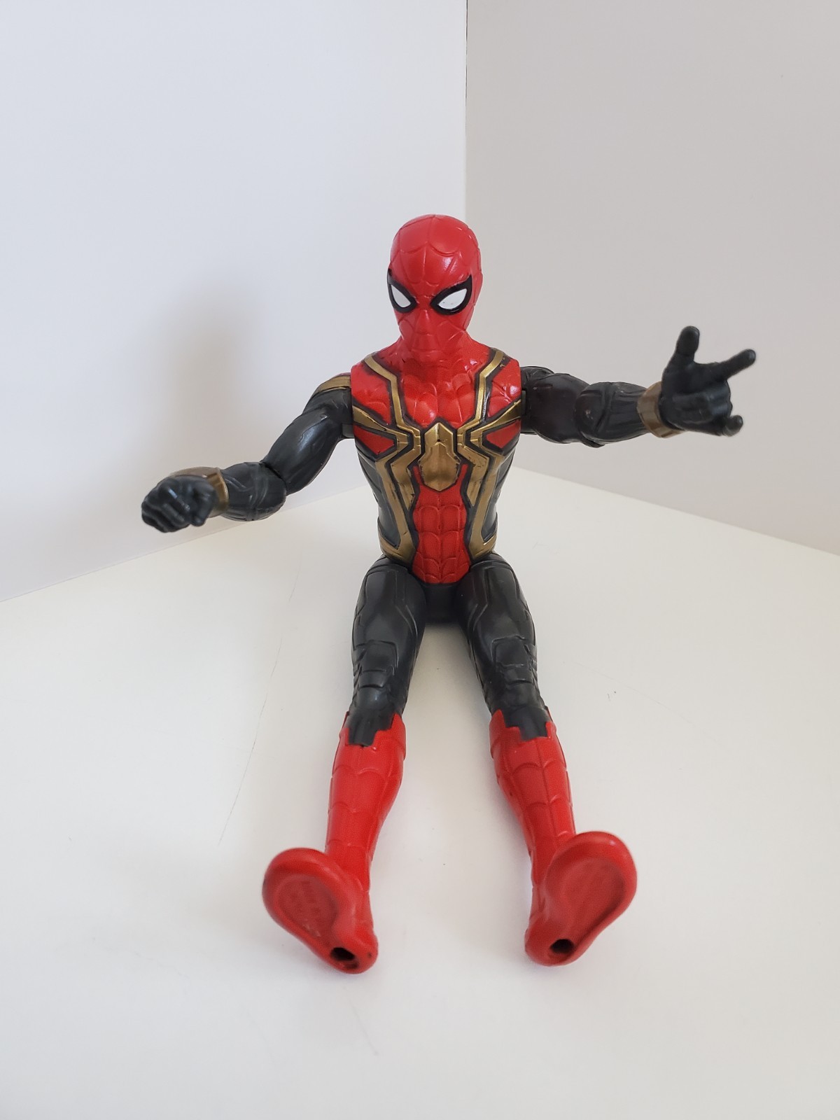 Marvel Spider-Man Iron Spider Integrated Suit 6 Inch Action Figure #F1916 2021