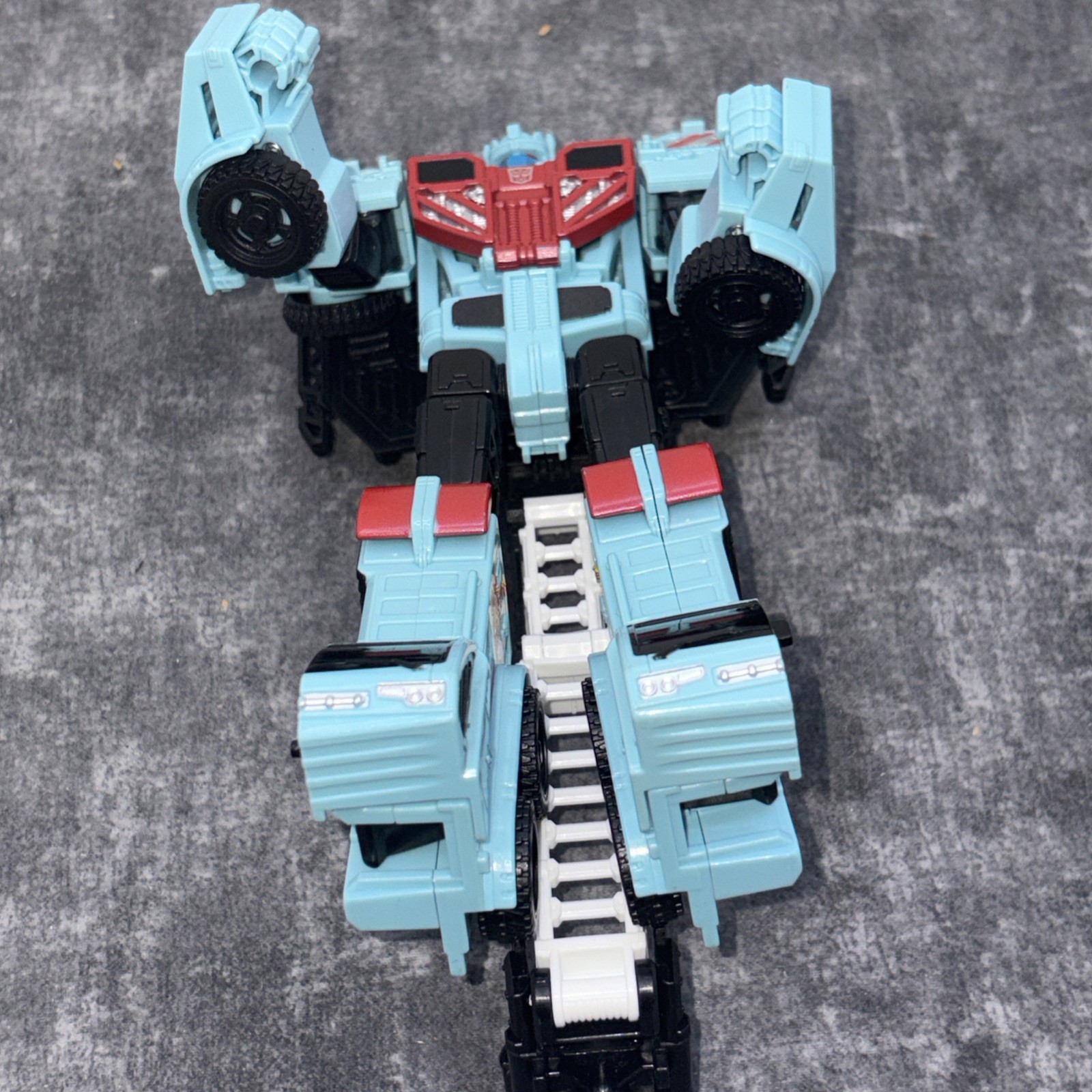 Transformers Generations: Combiner Wars – Protectobot HOT SPOT Incomplete