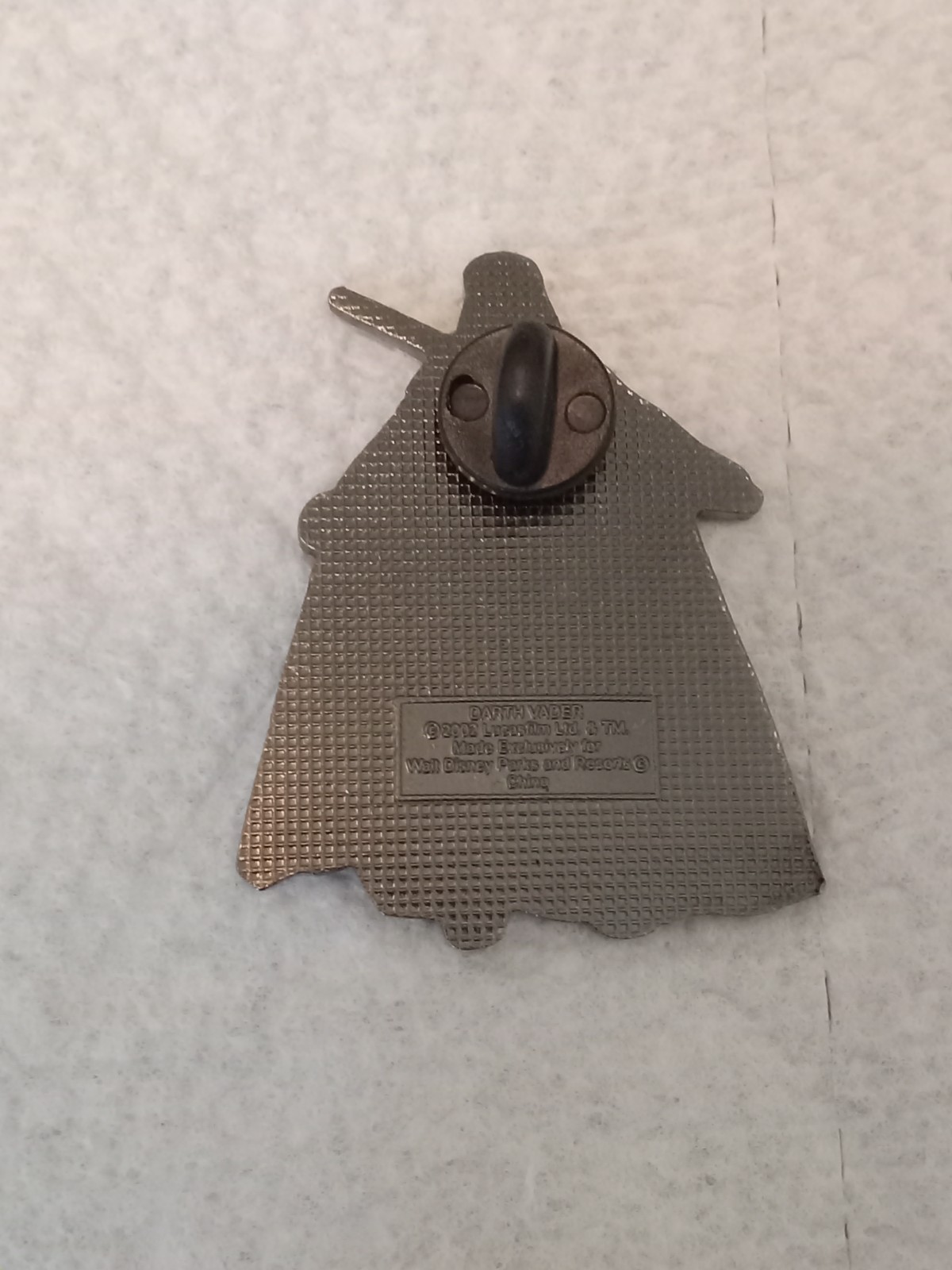 Darth Vader 2002 Disney Star Wars Authentic Pin