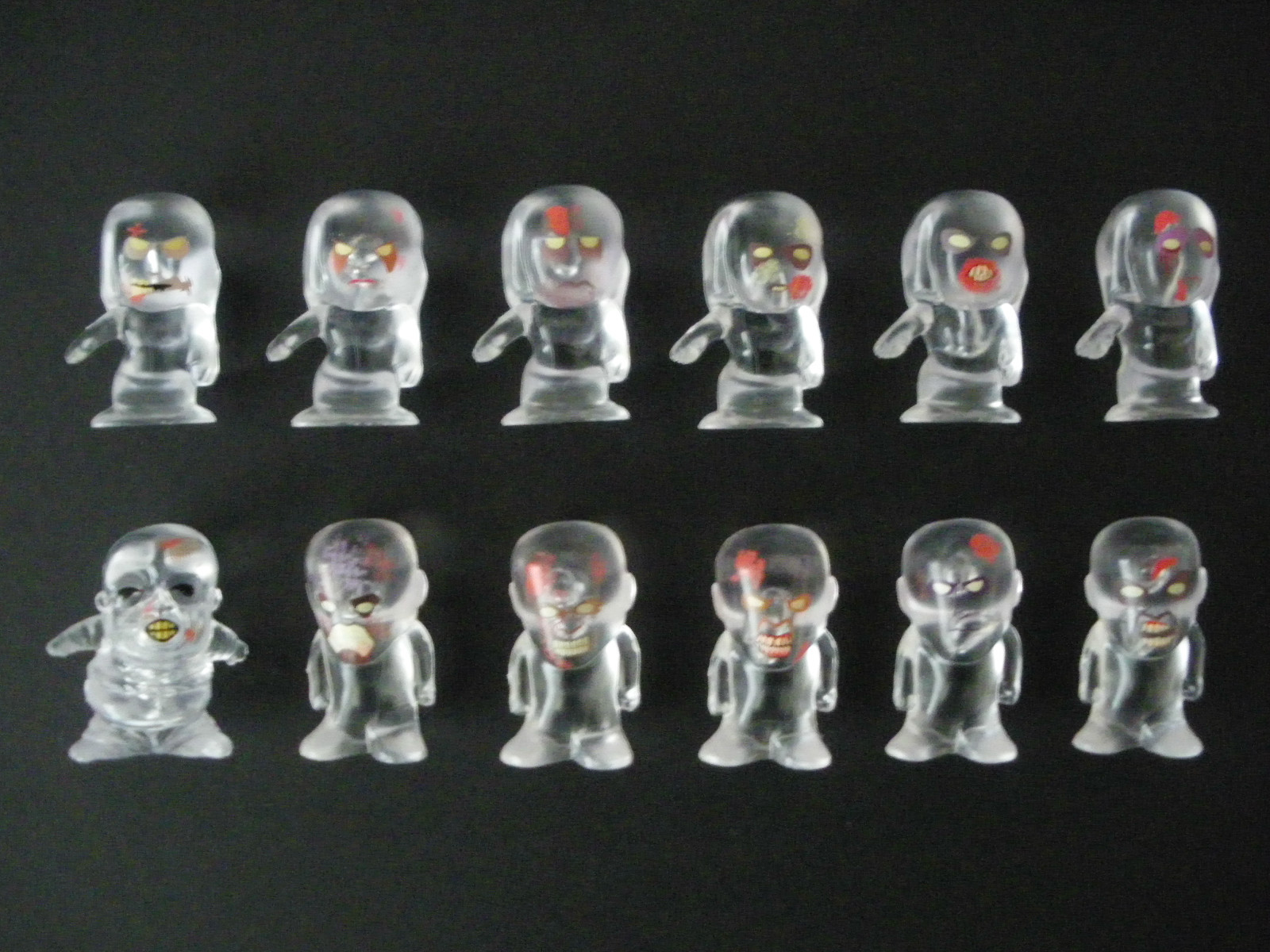 Bulls i Toys The Walking Dead CHIBIS Complete 12 Clear Walkers Mini Figurine Set