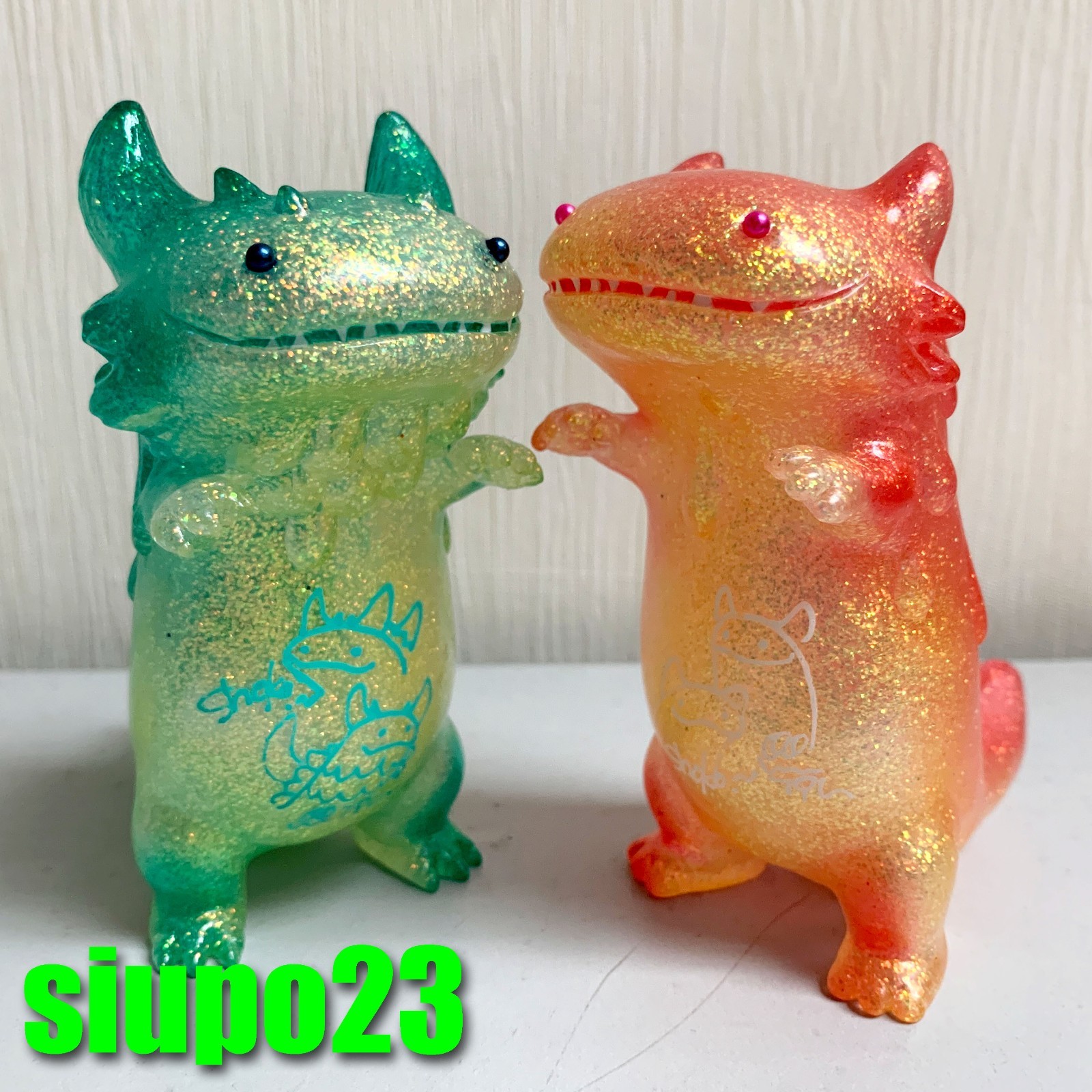 Shoko Nakazawa x T9G ~ Rangron & Byron Glitter Vinyl Figure 2pcs with signed