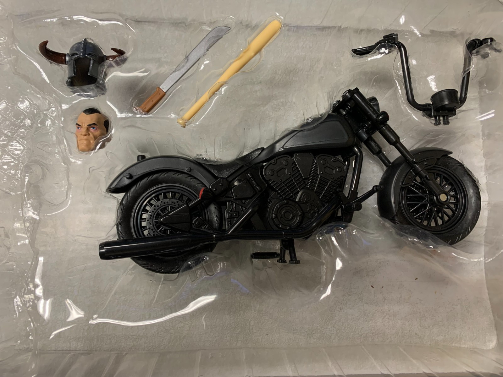 Marvel Legends: Punisher Deluxe Rider: Bike with Accessories. See Photos