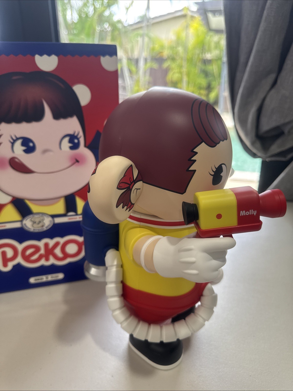 Authentic Pop Mart Mega Space Molly 400% PEKO. US Seller