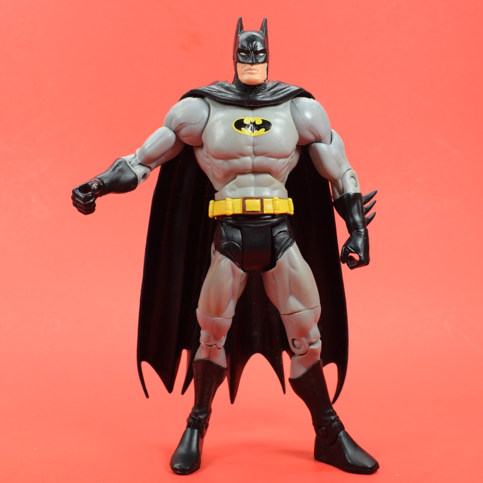 DC Universe Classics 6&Prime; Mattel Classic Comic Gray Suit Batman As Shown SB33