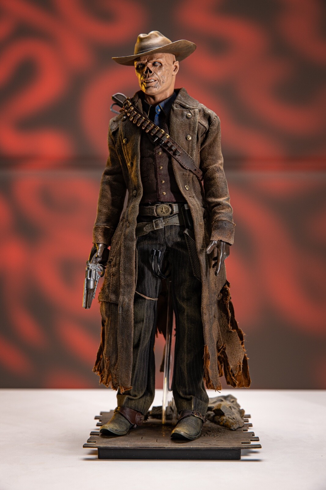 Cooper Howard, aka The Ghoul (Fallout) – By: Elvis1976 [1:6 scale] RARE 1 OF 1