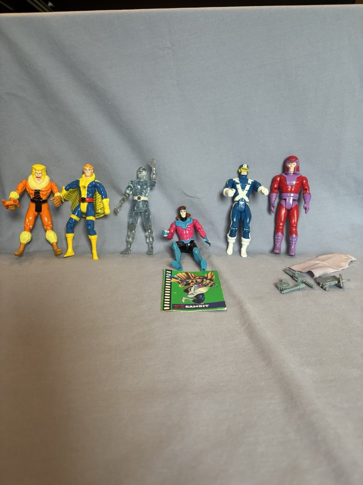 1990&rsquo;S LOT OF 6 TOY BIZ MARVEL X-MEN ACTION FIGURES Iceman Banshee Sabretooth