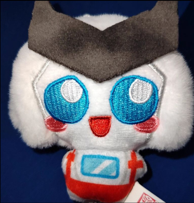 NEW Transformers Roll Out Mini Plush Keychain Blind Bag Box AUTHENTIC Reesee