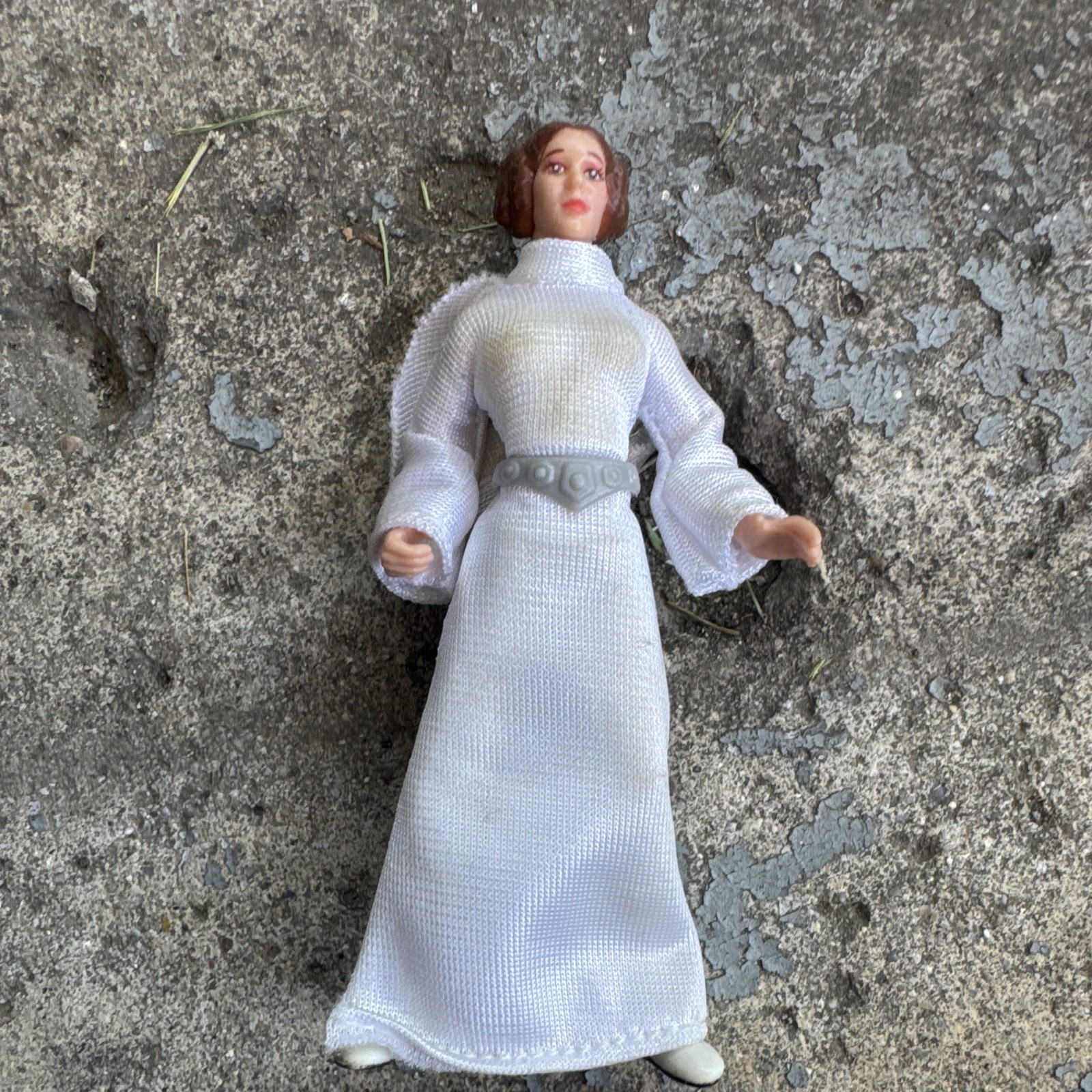 Action Figure White Dress Gown Outfit w/ Belt Princess Leia Style Plastic Fabric