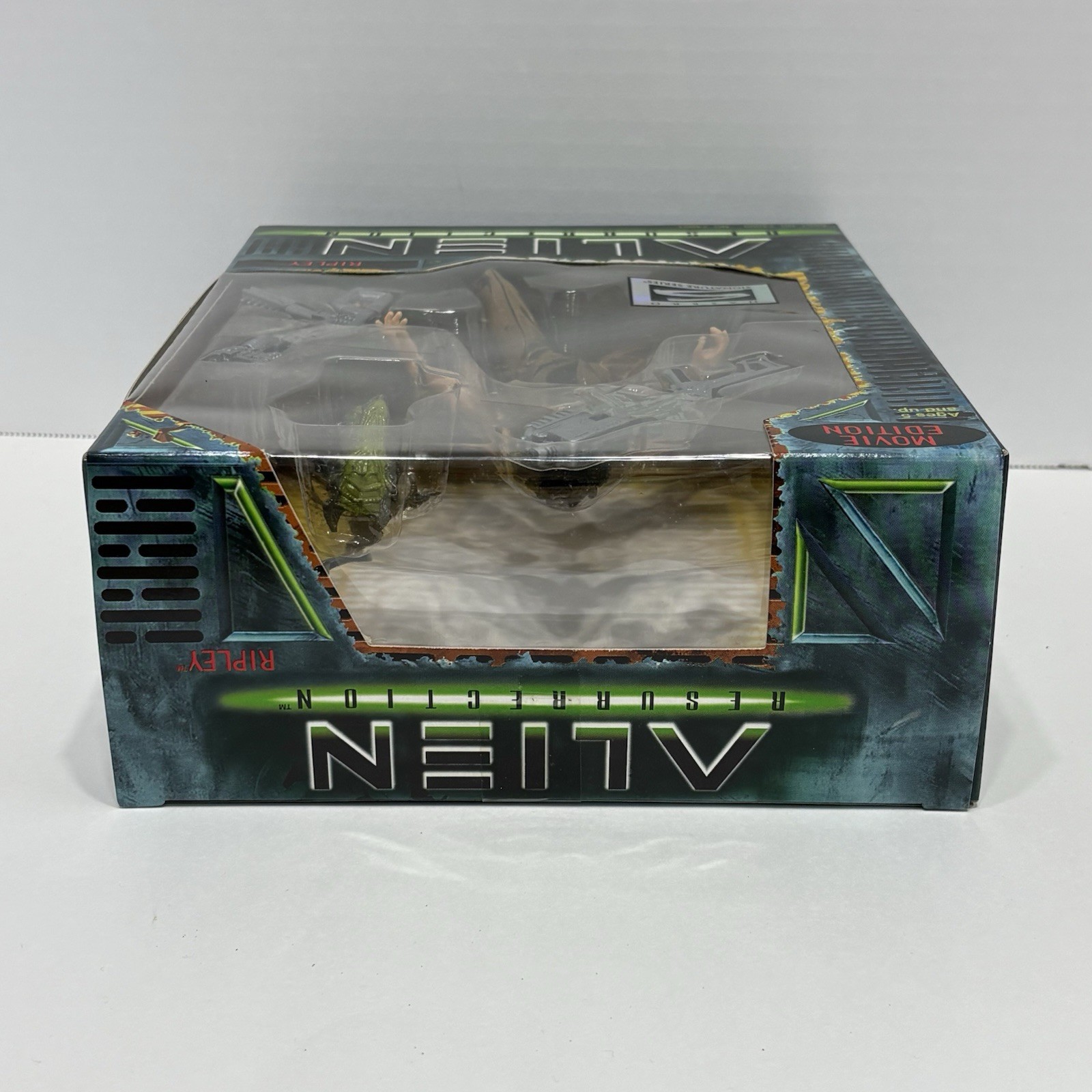 1997 Alien Resurrection Ripley 6” Action Figure – Hasbro Signature Series Kenner