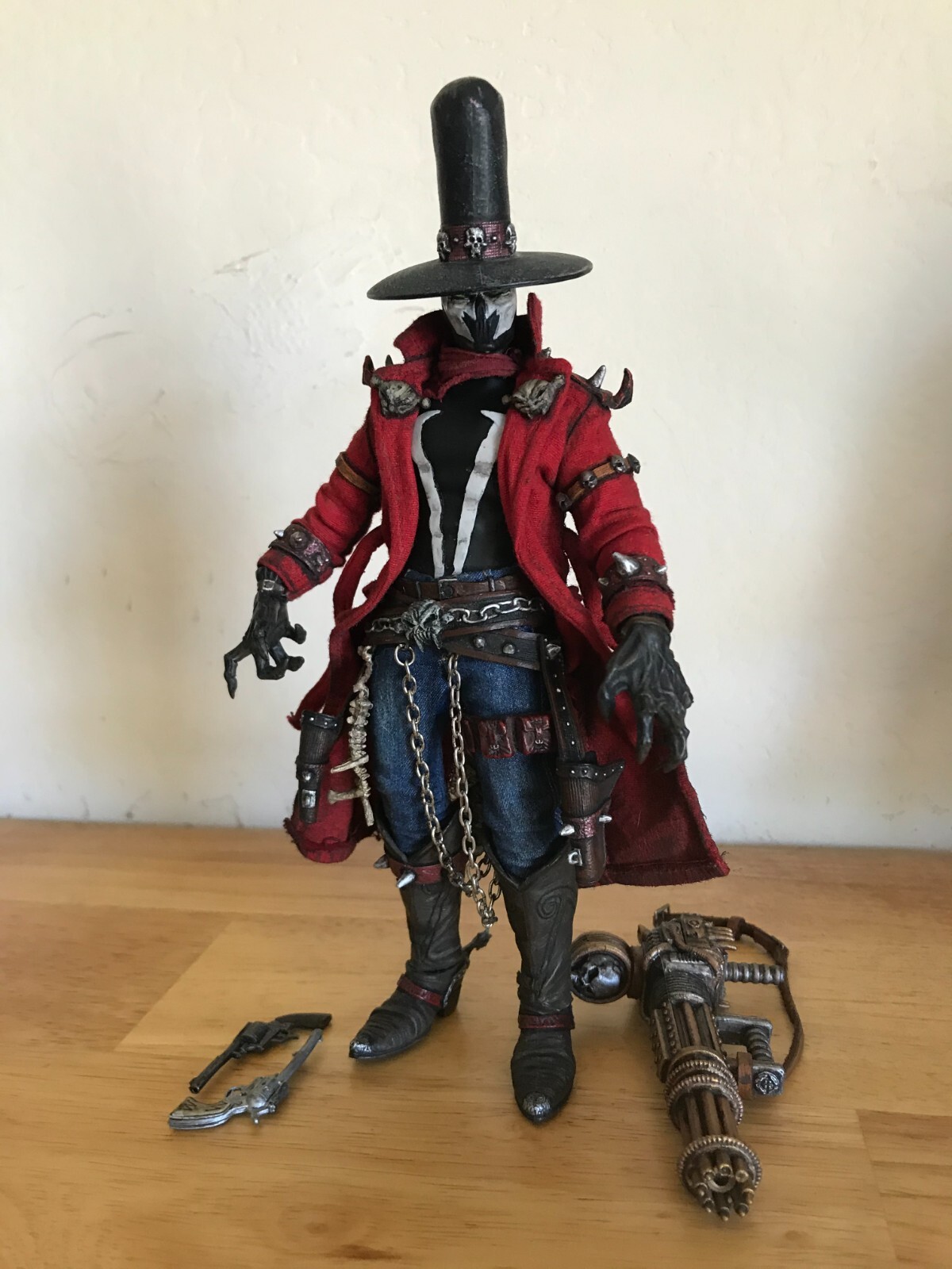 Custom Mezco 1/12 Gunslinger Spawn, i119 Mcfarlane, Rumble Society