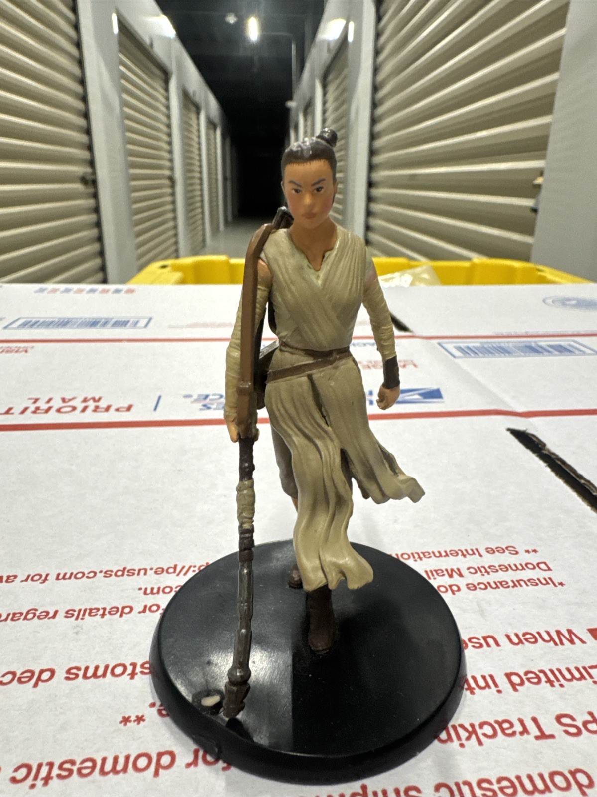 Disney Star Wars Figure – Rey (The Force is Strong with This One!) Loose