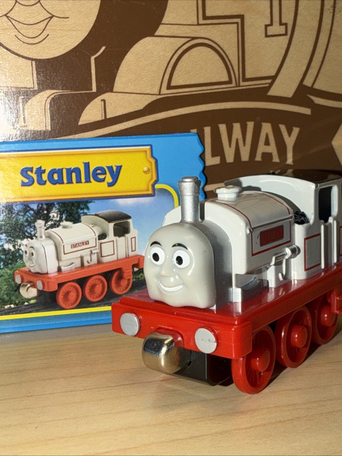 STANLEY ! THOMAS FRIENDS TRAIN Diecast 2007 TAKE N PLAY ALONG COLLECTOR CARD !