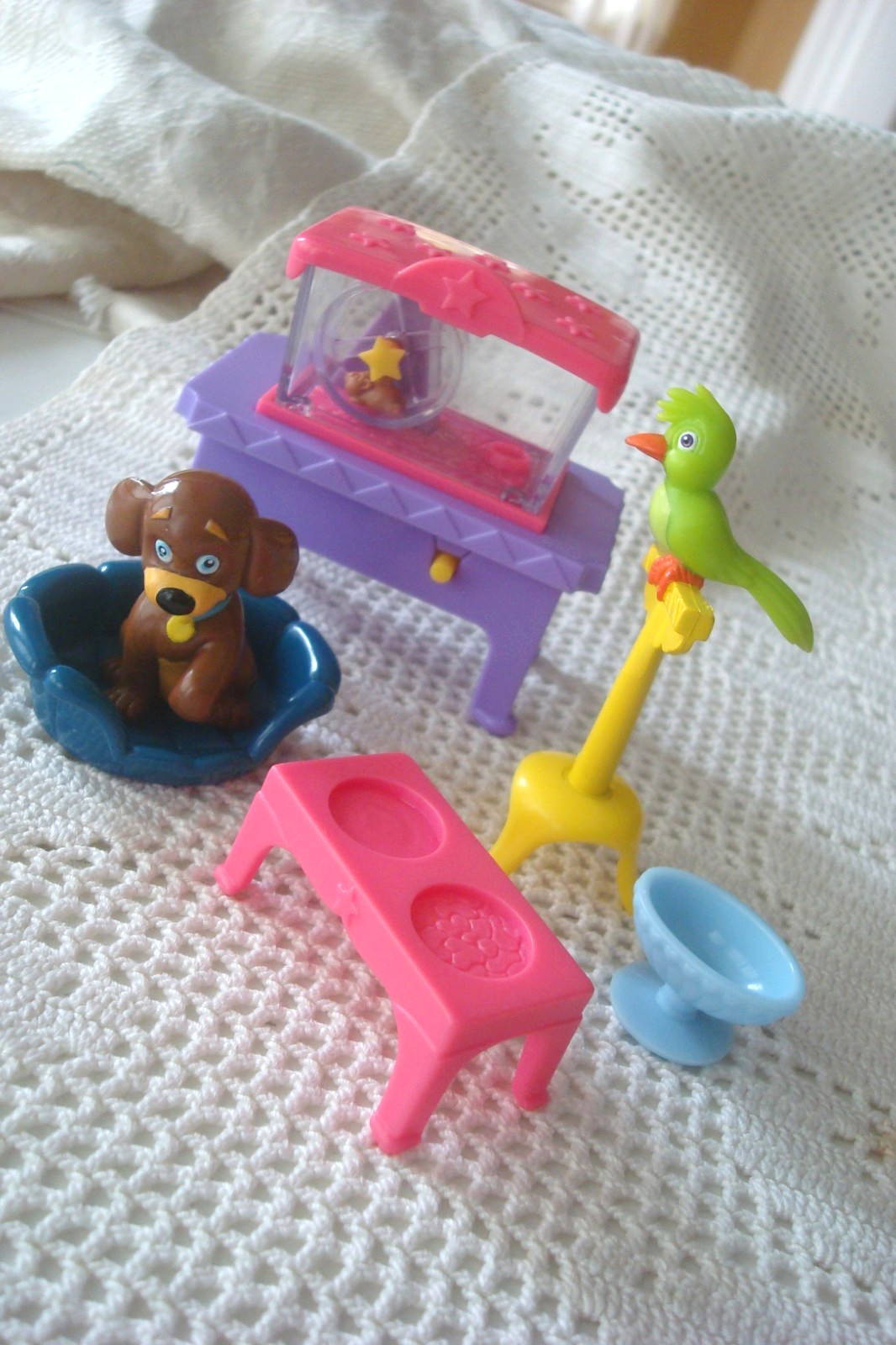 6 PC Lot Dora The Explorer Talking House Pet Room Set Dog Bird Hamster VHTF wow