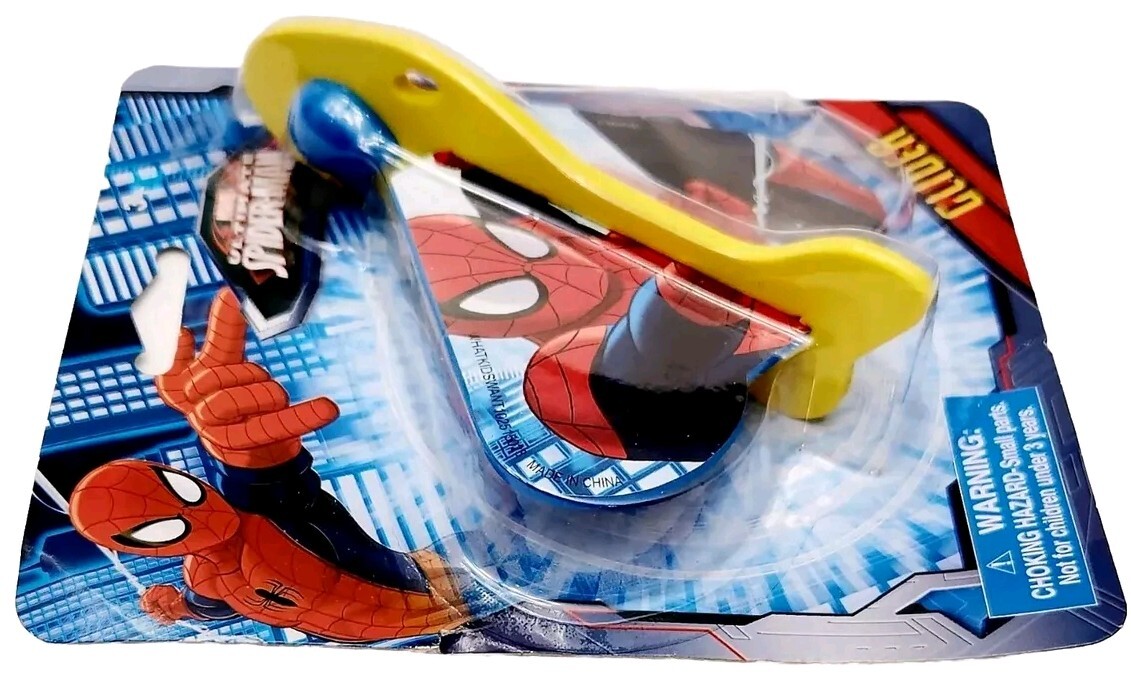 Marvel The Ultimate Spiderman Foam Glider Small 5.5 L X 5 W X 1.5 H Inch, Age 3+