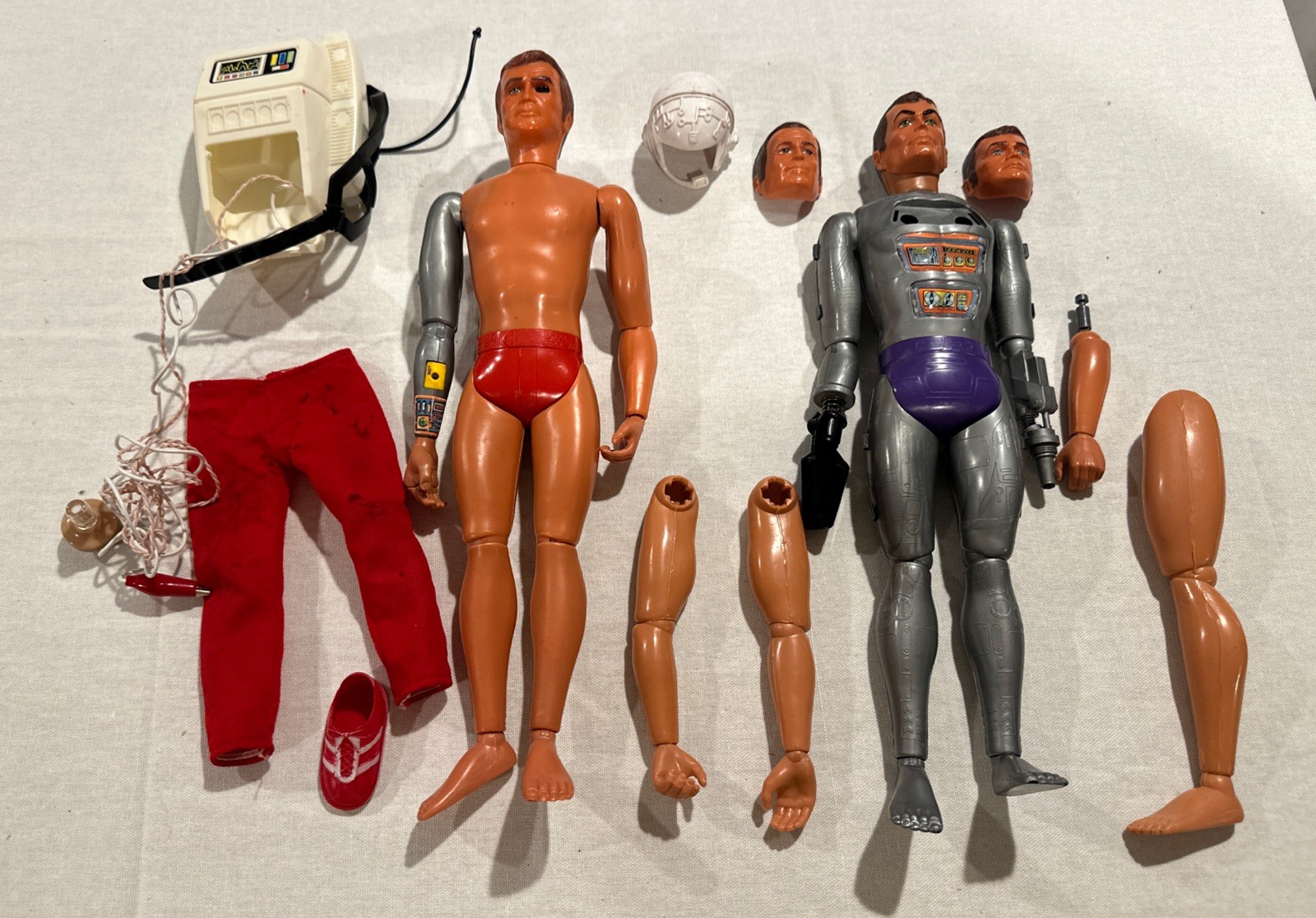 Vtge: MASKATRON ROBOT » & Six Million Dollar Man Action Figures Plus EXTRAS