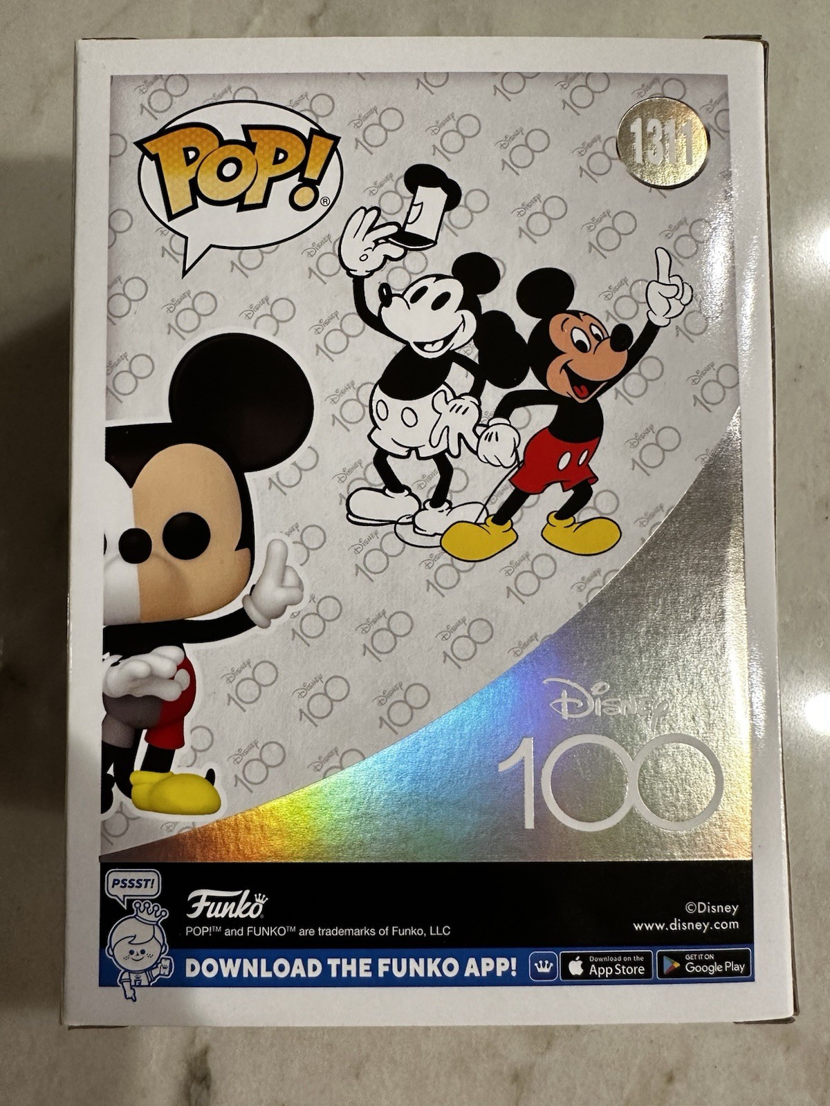 Funko Pop! Vinyl: Disney – Mickey Mouse – Hot Topic (Exclusive) #1311
