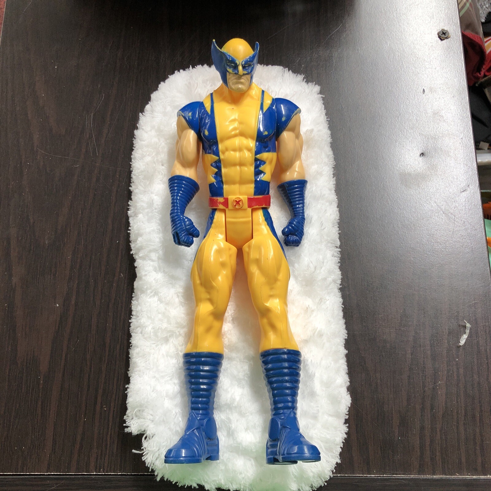 Wolverine 12 Inch Action Figure Hasbro Marvel Titan Hero Series 2013