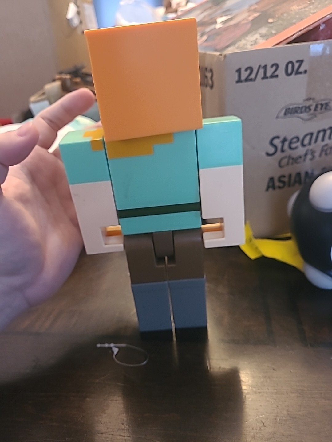 USED Mattel Minecraft Large Scale Action Figure: Alex 8.75 inches Tall