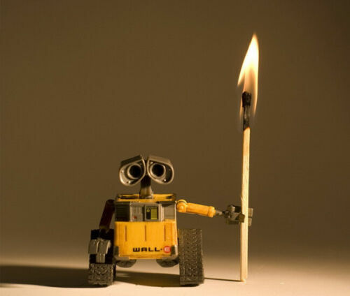 Wall-E Mini Robot Movable 2.5&Prime; Action Figure Party Toys Gift For Kids NEW PACK