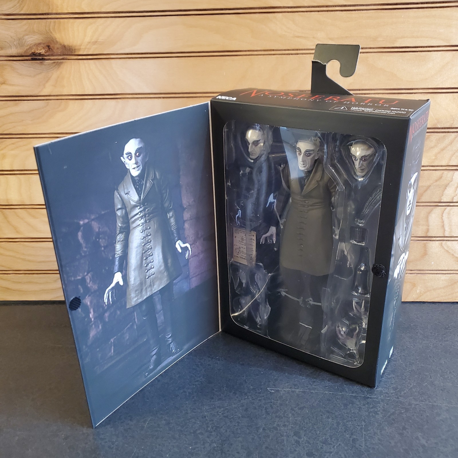 Nosferatu Symphony Of Horror Ultimate Count Orlok 7&Prime; Action Figure NECA New