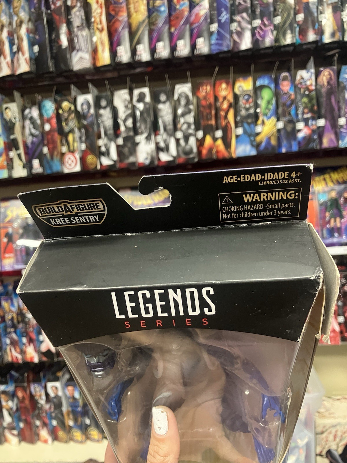 Marvel Legends Captain Marvel 6&Prime; Marvel&rsquo;s Grey Gargoyle Kree Sentry BAF