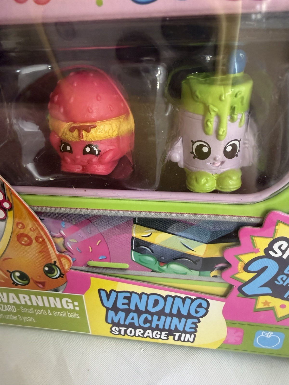 Shopkins Vending Machine Storage Tin with 2 Exclusive Shopkins Inside New Sealed