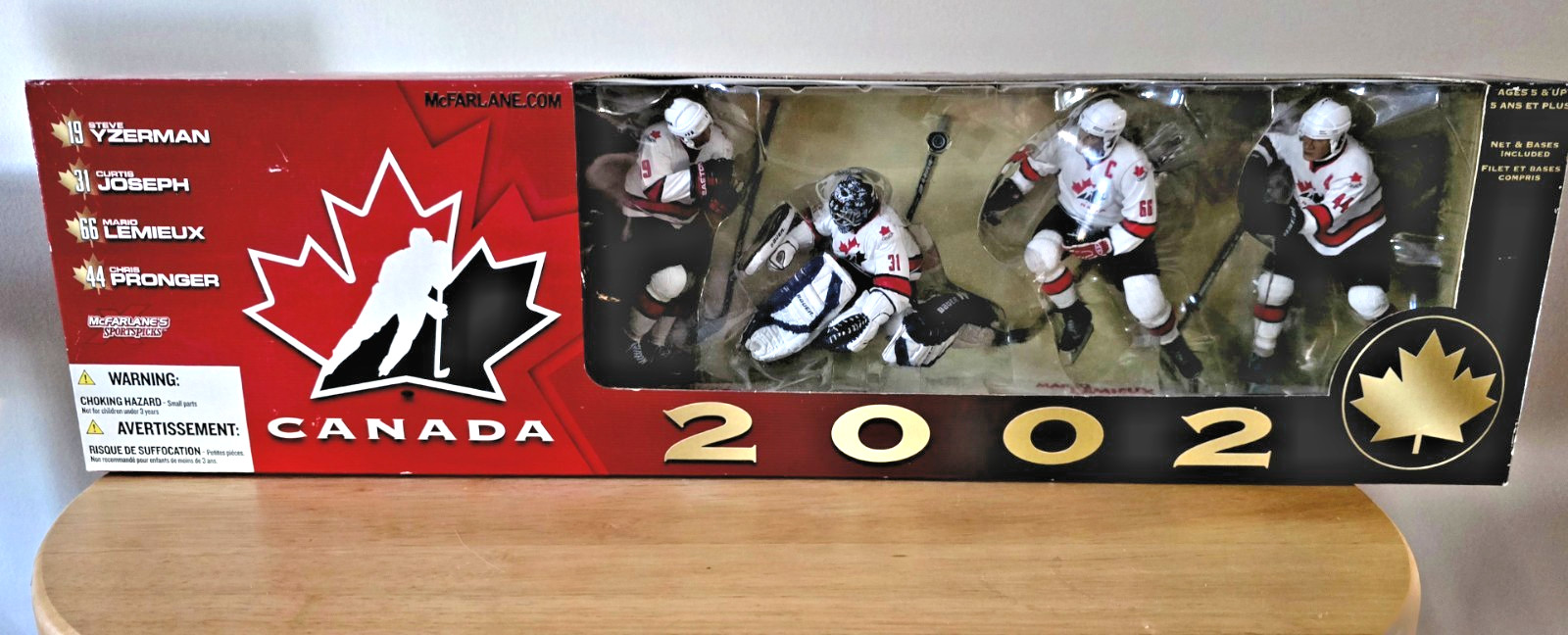 2002 McFarlane NHL Hockey Team Canada Olympic 8 Figures (Two Sets Of 4) 2002!!!!