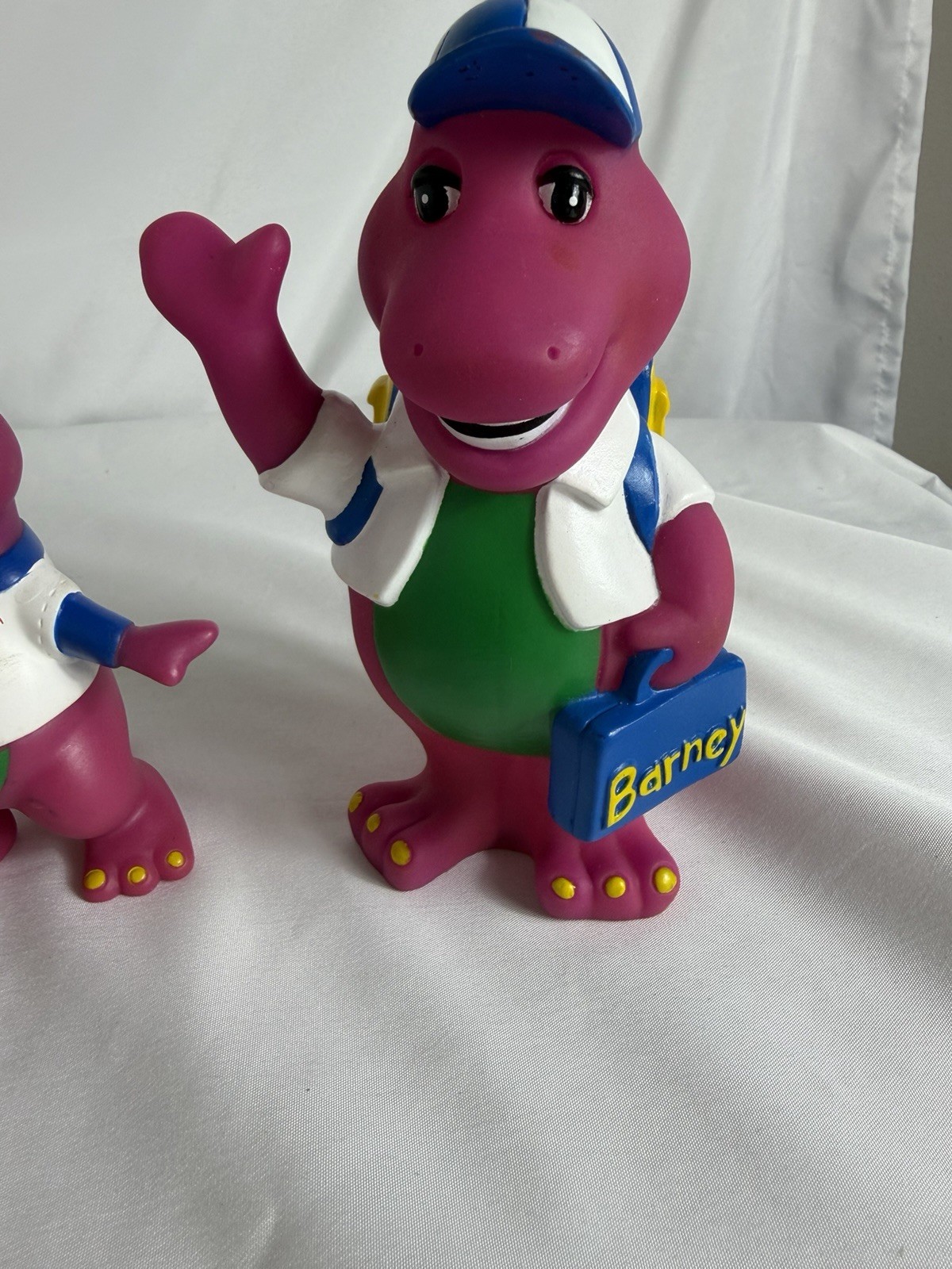 The Lyons Group Barney 1990s Fun Time Lot of 3 Figures And Bank