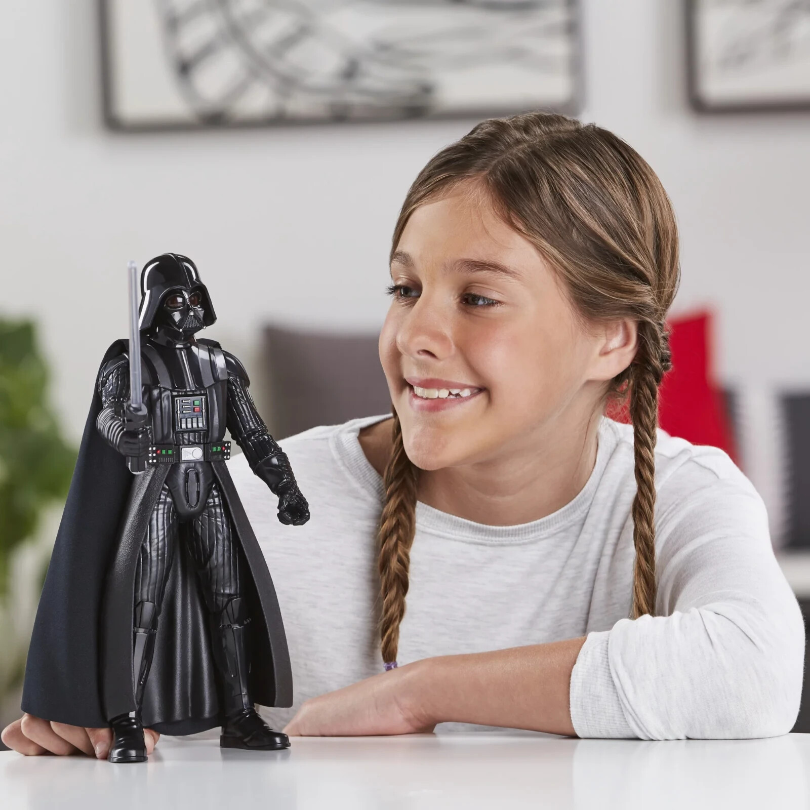 Star Wars: Darth Vader Toy Action Figure Unisex Ages 4 and Up 13&Prime;