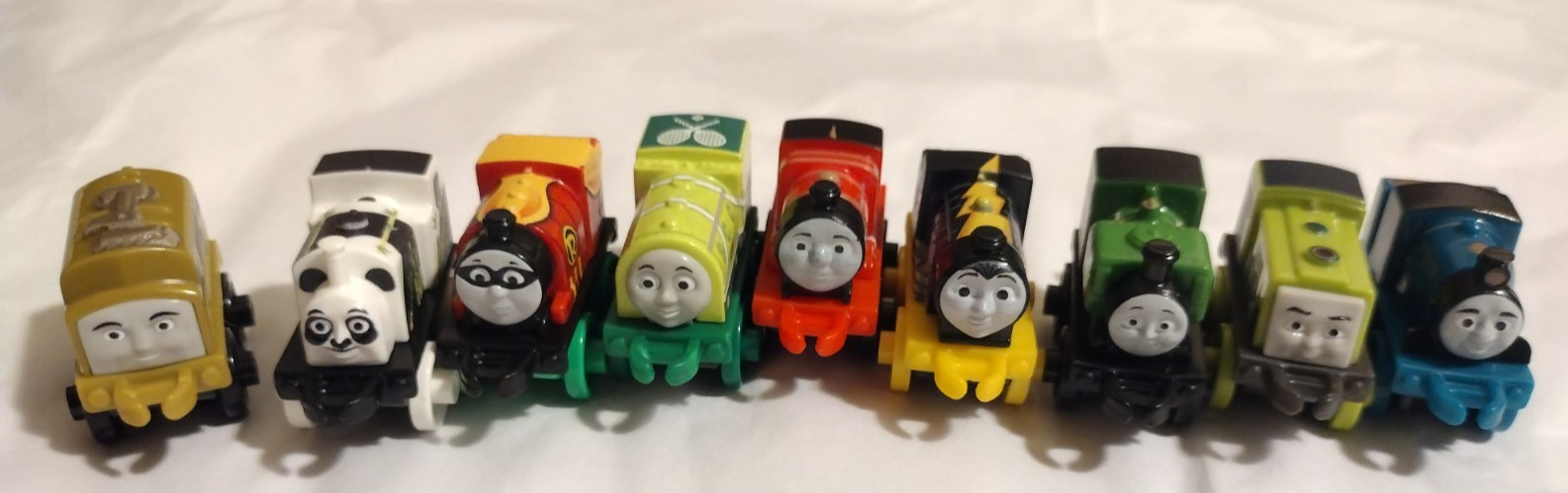 2014 Gullane Thomas The Tank Engine & Friends Mini Die Cast Train Lot 9 Engines