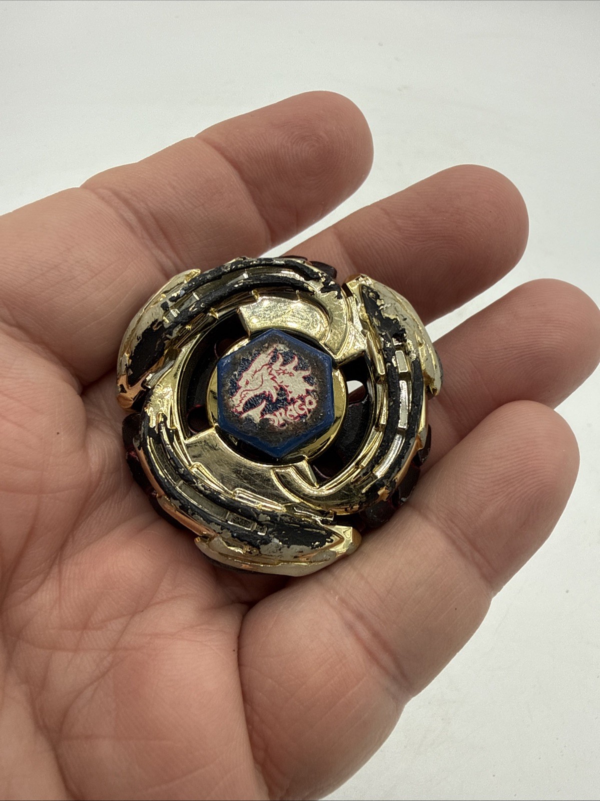 Gold Lightning L Drago 100HF Beyblade Hasbro Metal Fusion