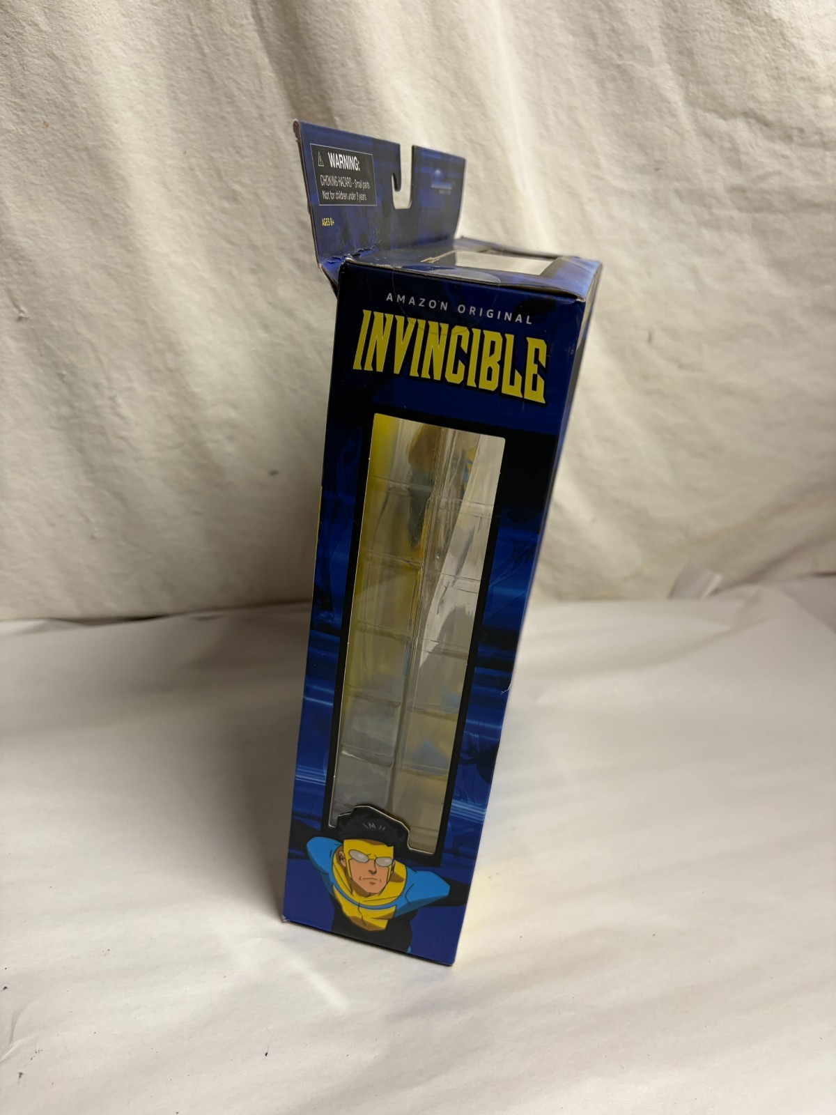 Diamond Select Amazon Original Invincible Mark Grayson Series 1 Deluxe 7&Prime; Figure
