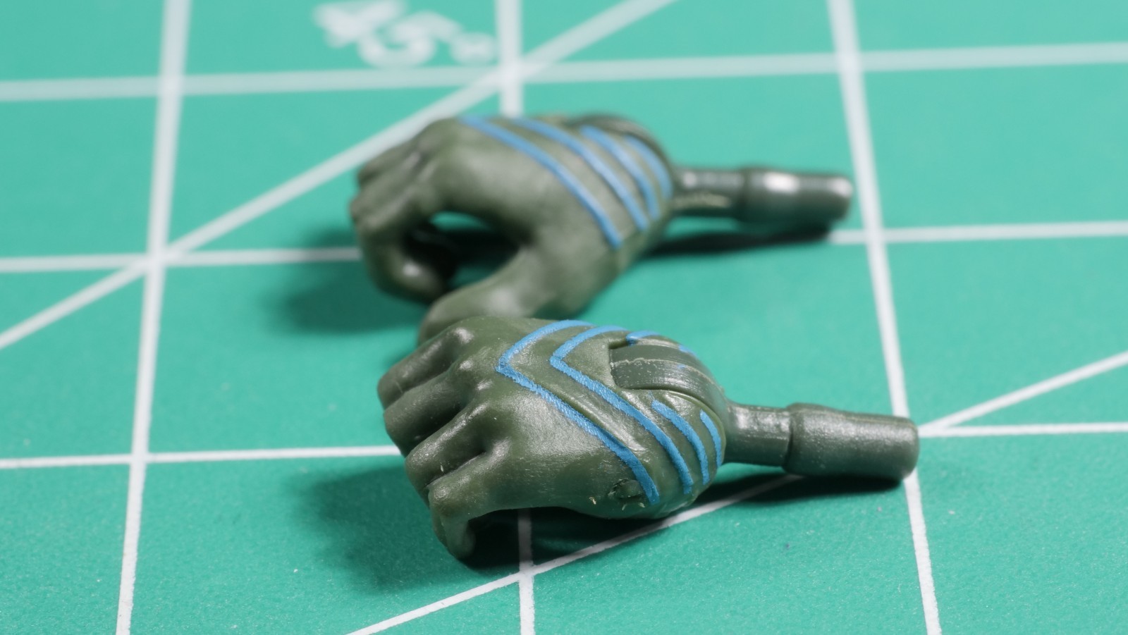 Hasbro Marvel Legends Custom Fodder 6&Prime; 1/12 Scale Nakia Pair of Open Hands
