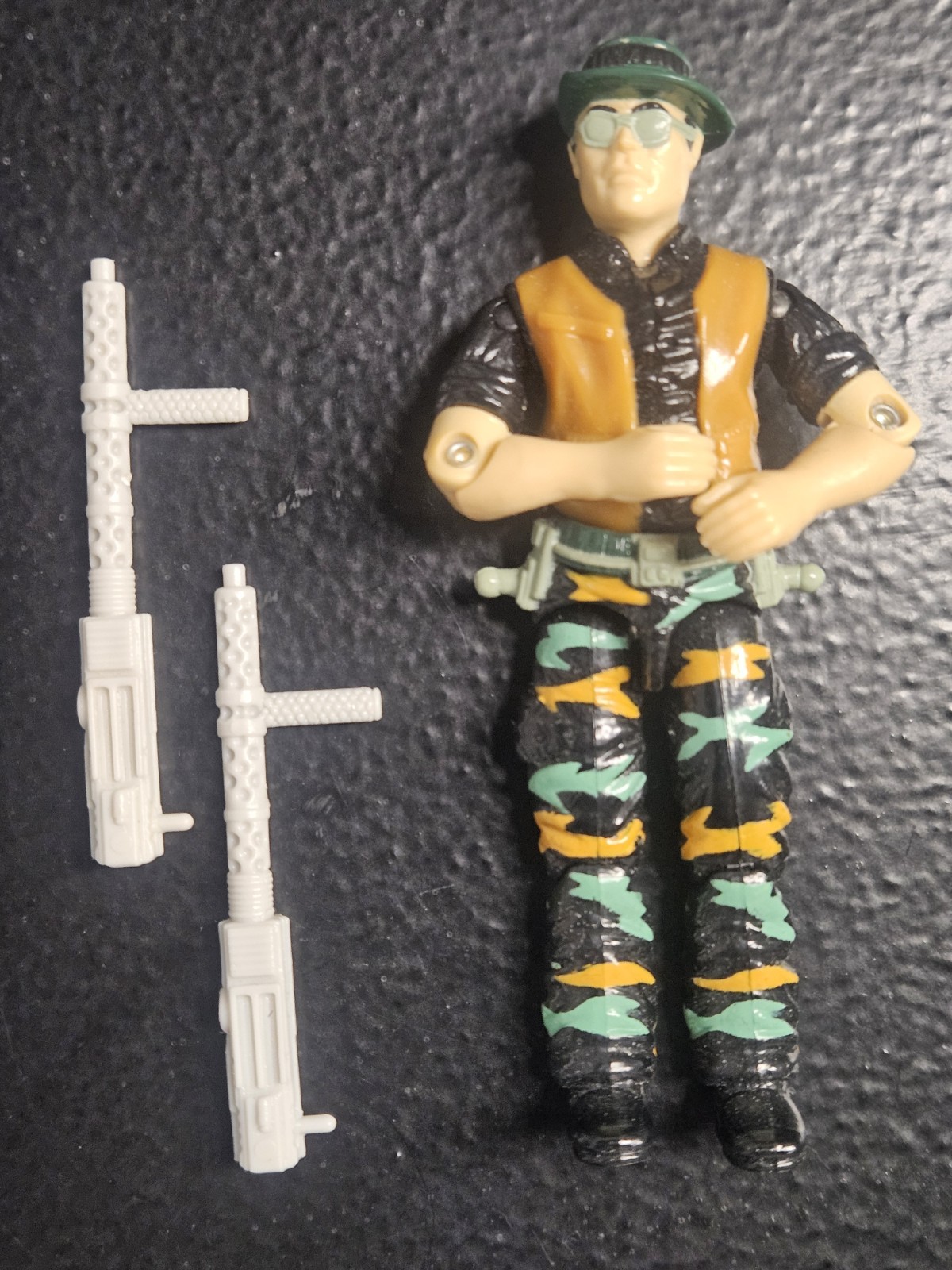 1990 PATHFINDER GI JOE HASBRO W/ 2 Weapons VINTAGE SEE PICS!!