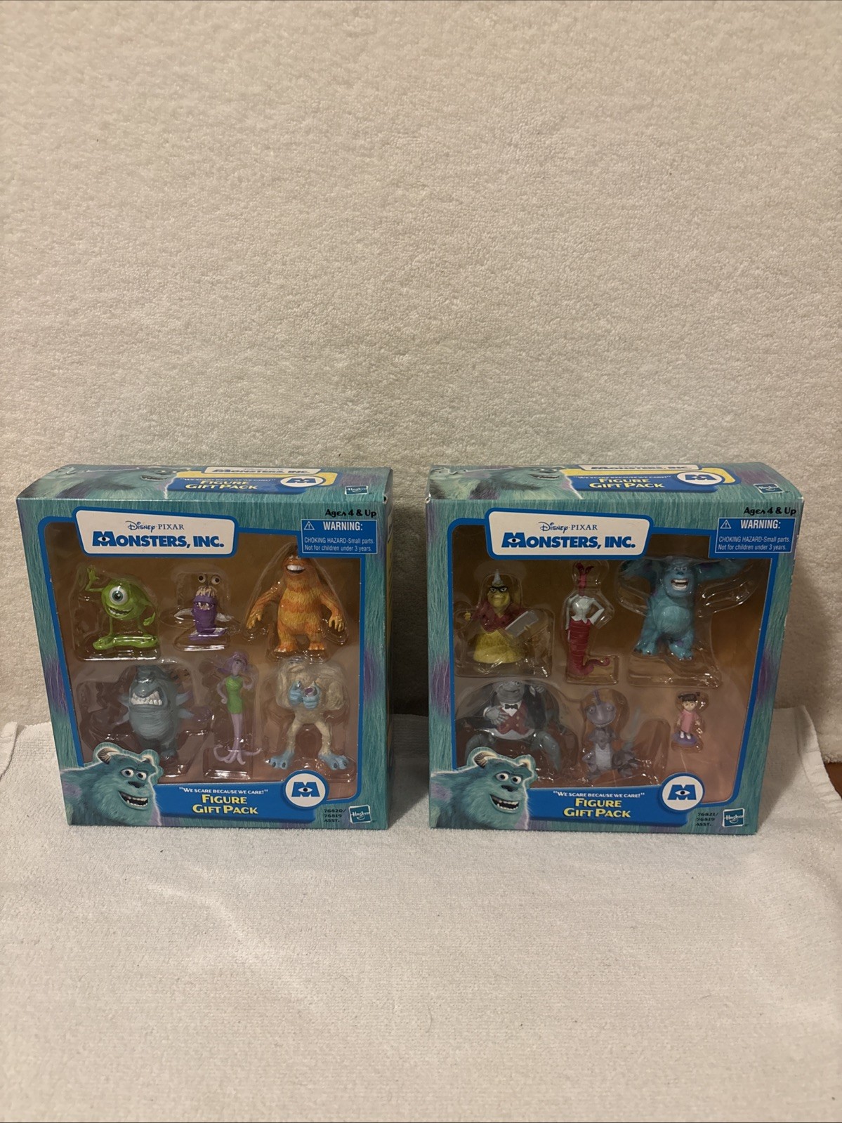 NIB vintage 2001 Disney Pixar MONSTERS, INC. 12 Figure Gift Pack Hasbro SEALED