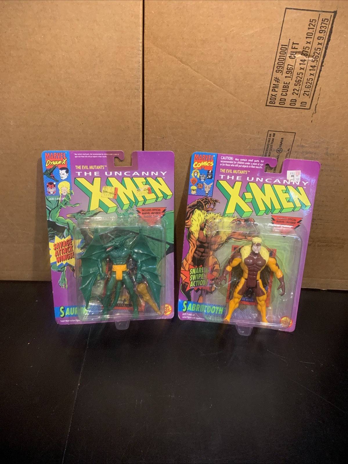 Vintage 1992 ToyBiz Uncanny X-Men Sauron Blast Attack Wing And Sabretooth
