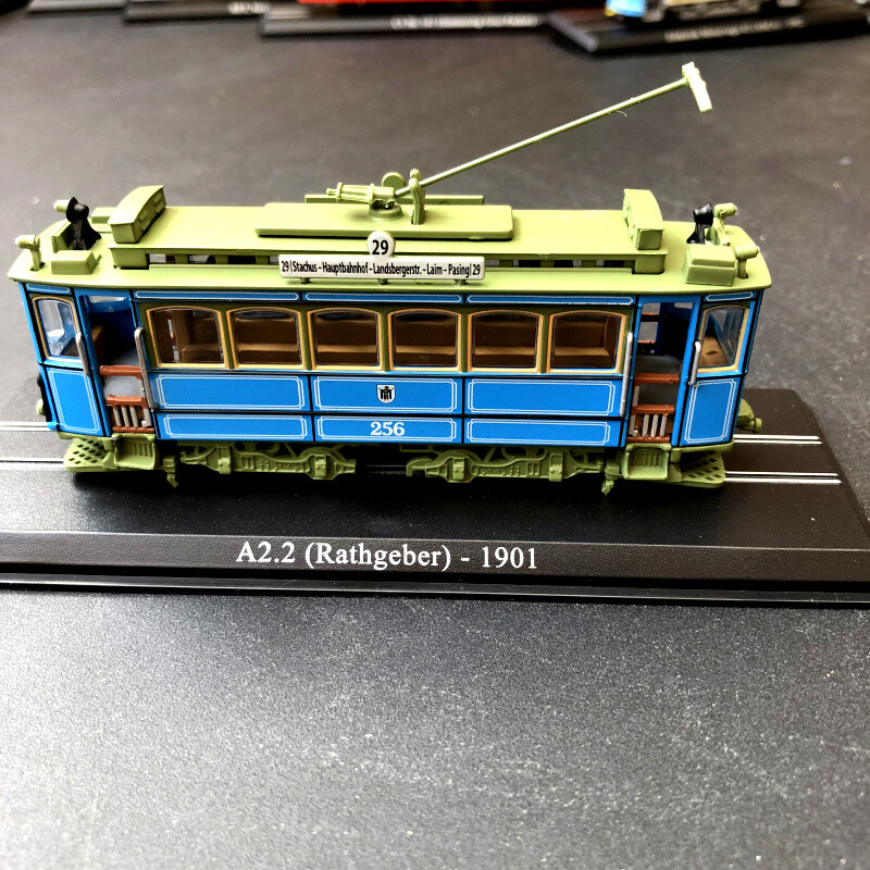 1:87 Atlas Scale Vintage Train Tram Cars Ho Bus Model Collections Diecast Tram