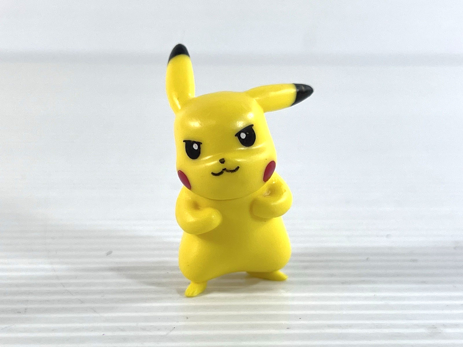 Pokemon Pikachu Mini Figure 1.75&Prime; Inch Toy Yellow Nintendo