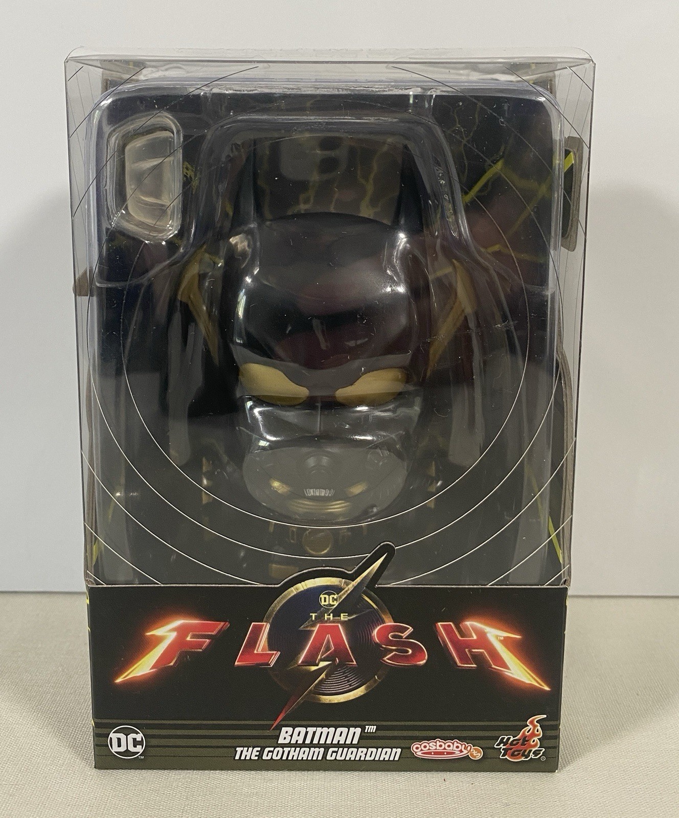 Hot Toys DC The Flash Batman Gotham Guardian Cosbaby NEW Figure
