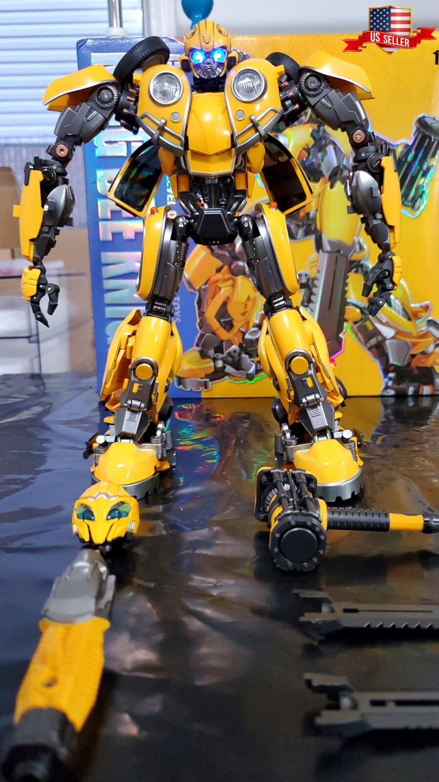 Holiday Gift- Transforms Cyber Era CE-01 Knight Bee Oversized TC-02 Figure